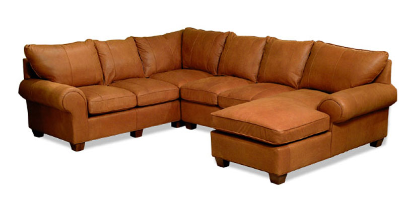 955 Mallorie Sectional by McKinley Leather