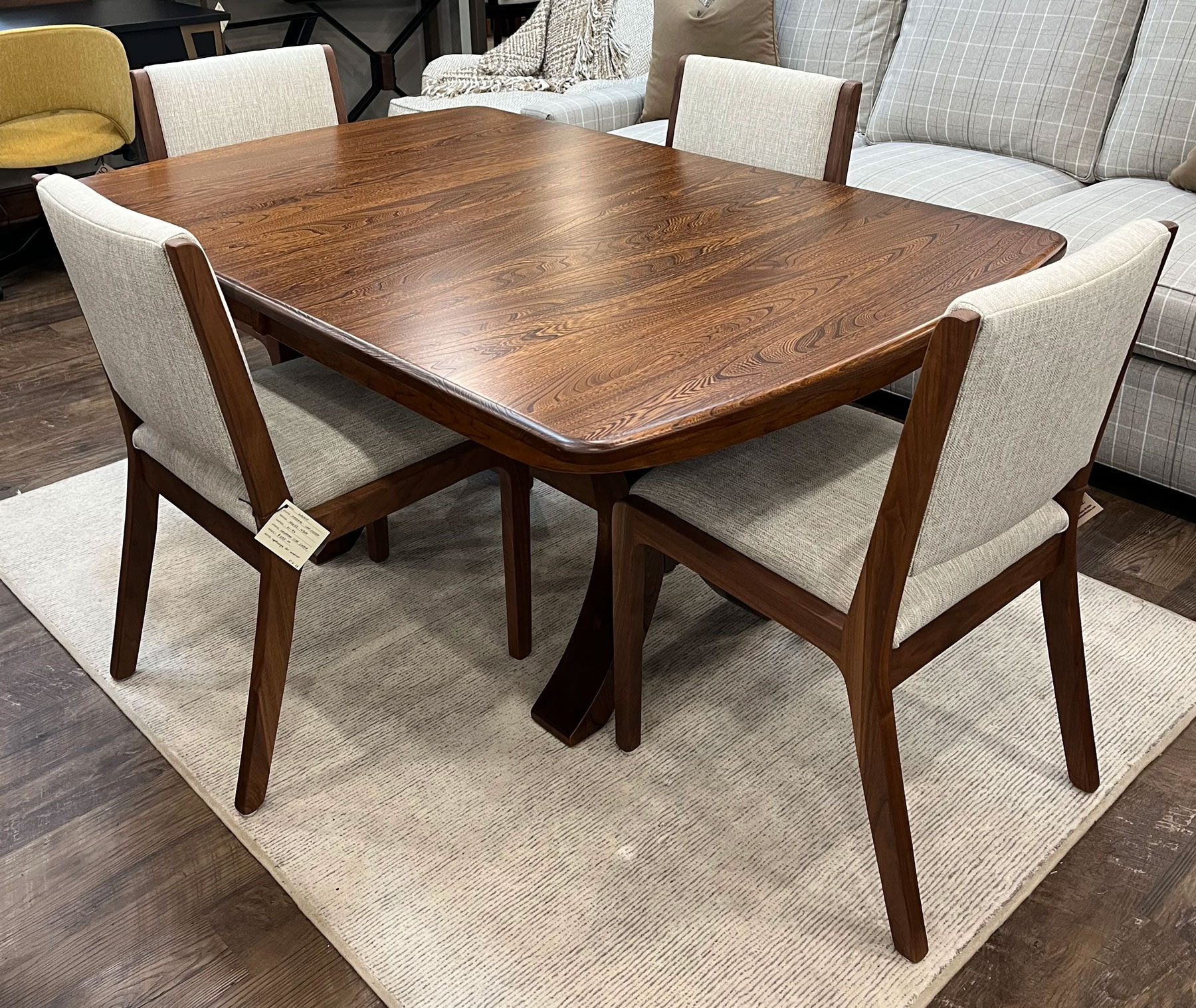 Zehr 42 x 66 Trestle Table with (2) Leaf Extensions and (4) Coleman Side Chairs