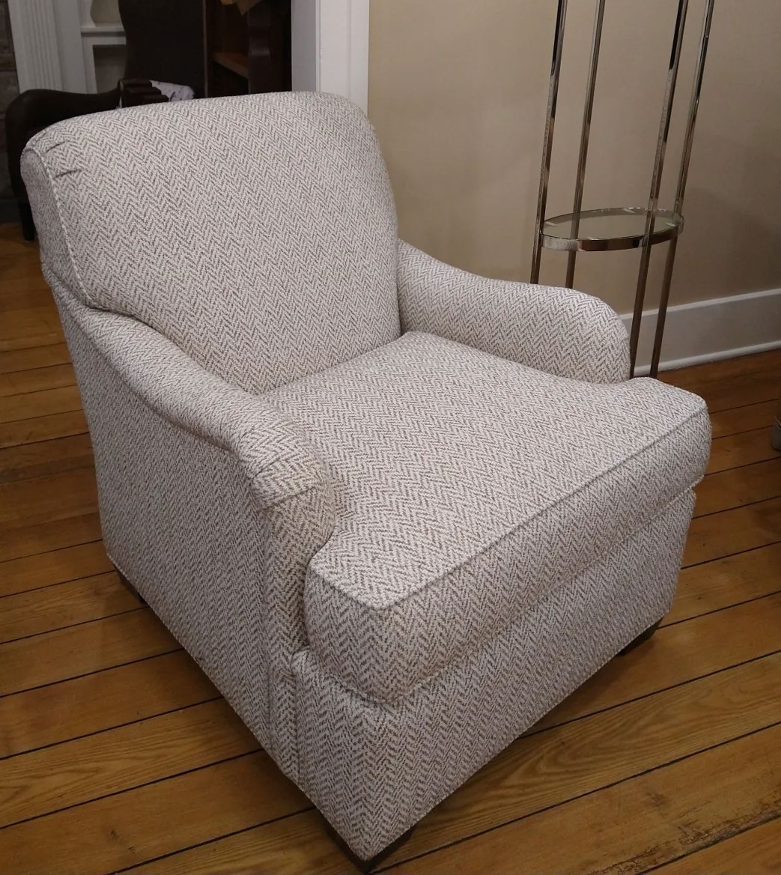 Wesley Hall Signature Elements Lounge Chair in Fabric