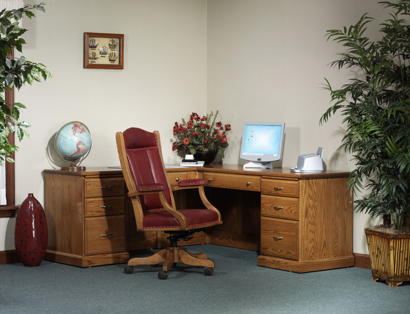 Highland Office L-Desk