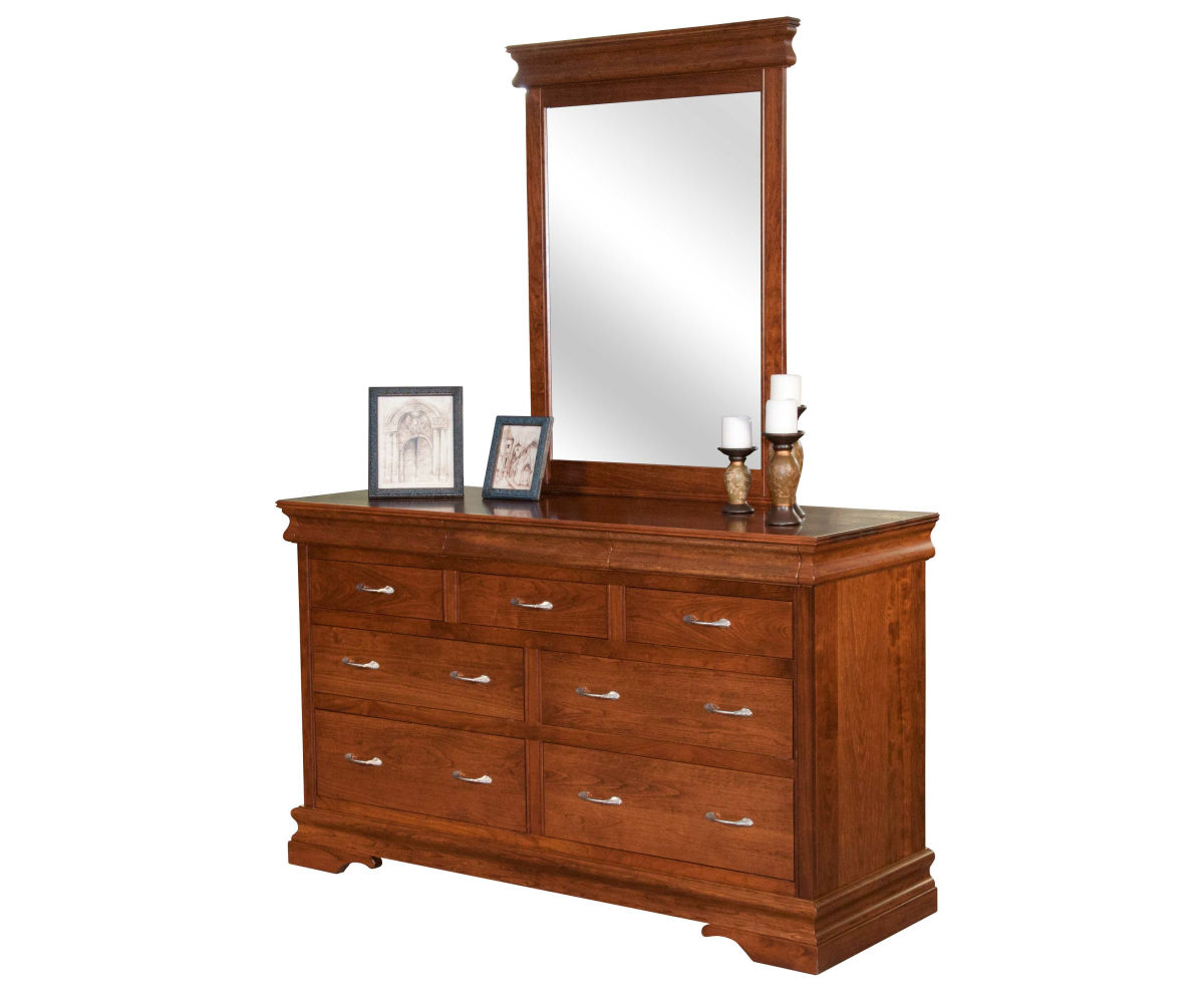 Georgia Heirloom 7-Drawer Dresser with Mirror (sold separately)
