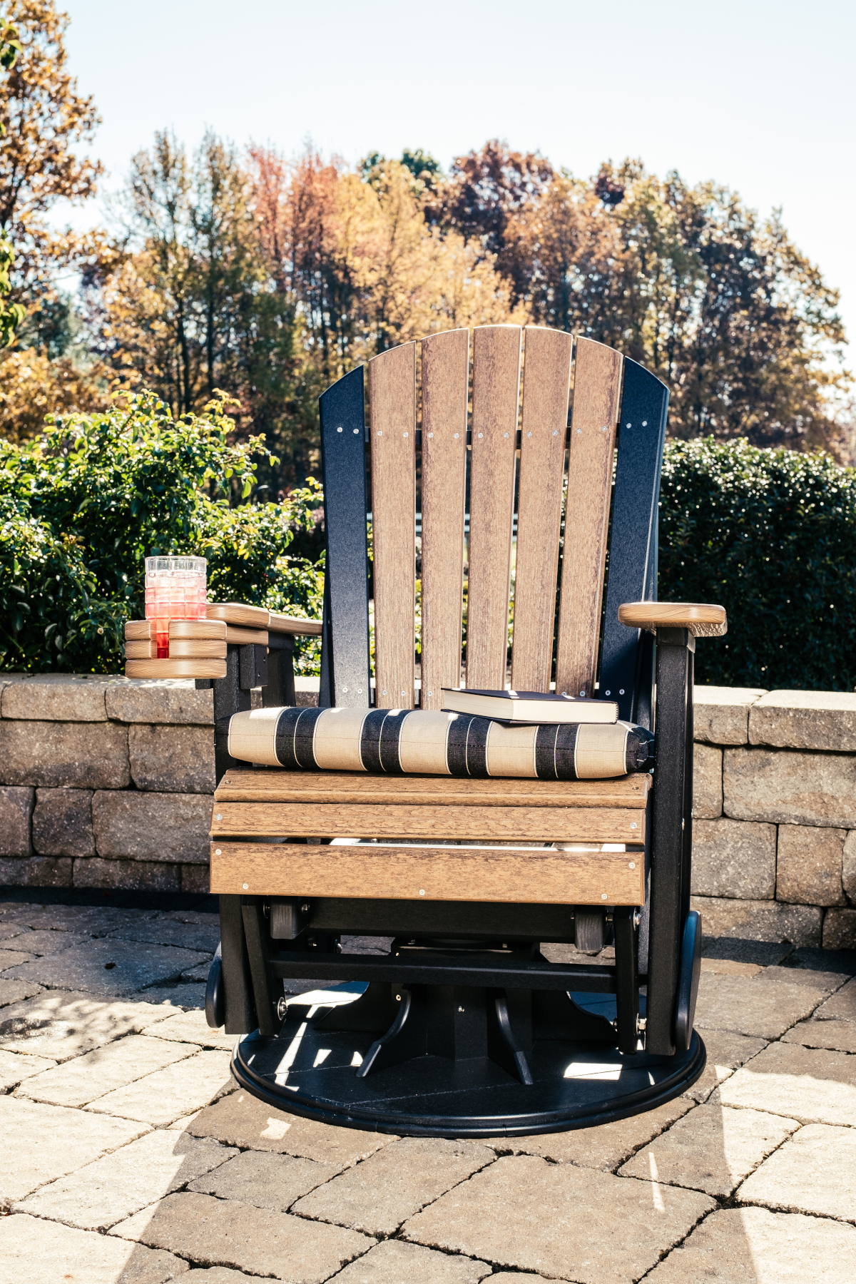 2' Adirondack Swivel Glider with Slideout Cupholder in Antique Mahogany & Black
