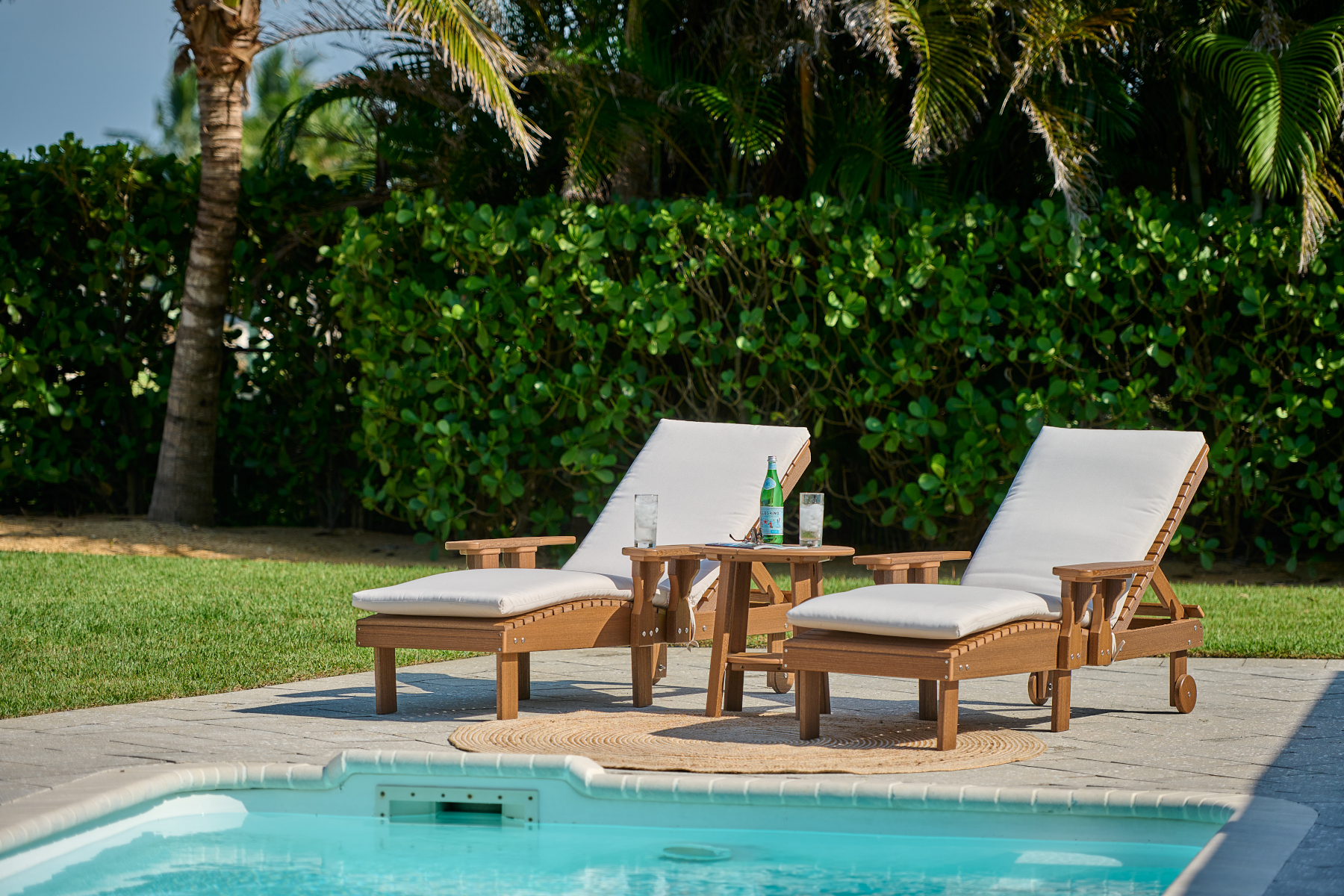 Poly Lounge Chairs in Antique Mahogany