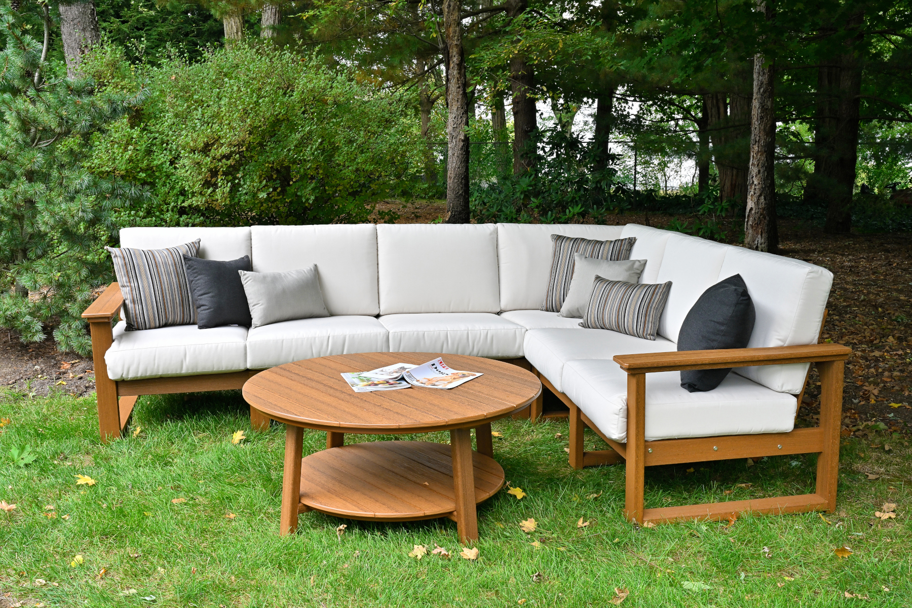 Lanai Deep Seating Sectional in Antique Mahogany with Canvas Fabric