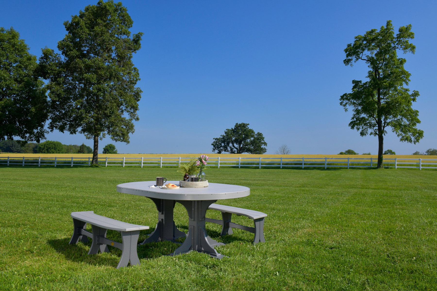 Poly 4' x 6' Oval Table Setting in Dove Gray & Slate