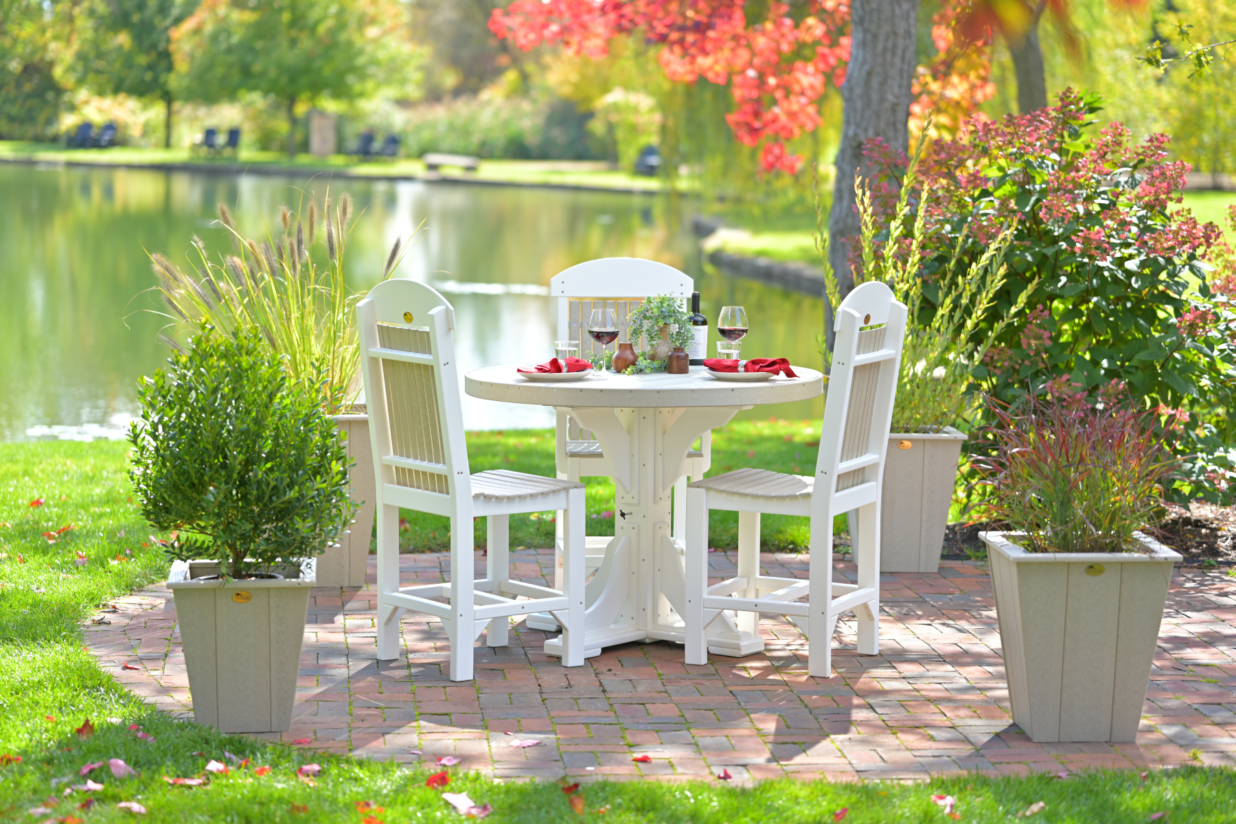 Poly 4' Round Table Set in Birch & White