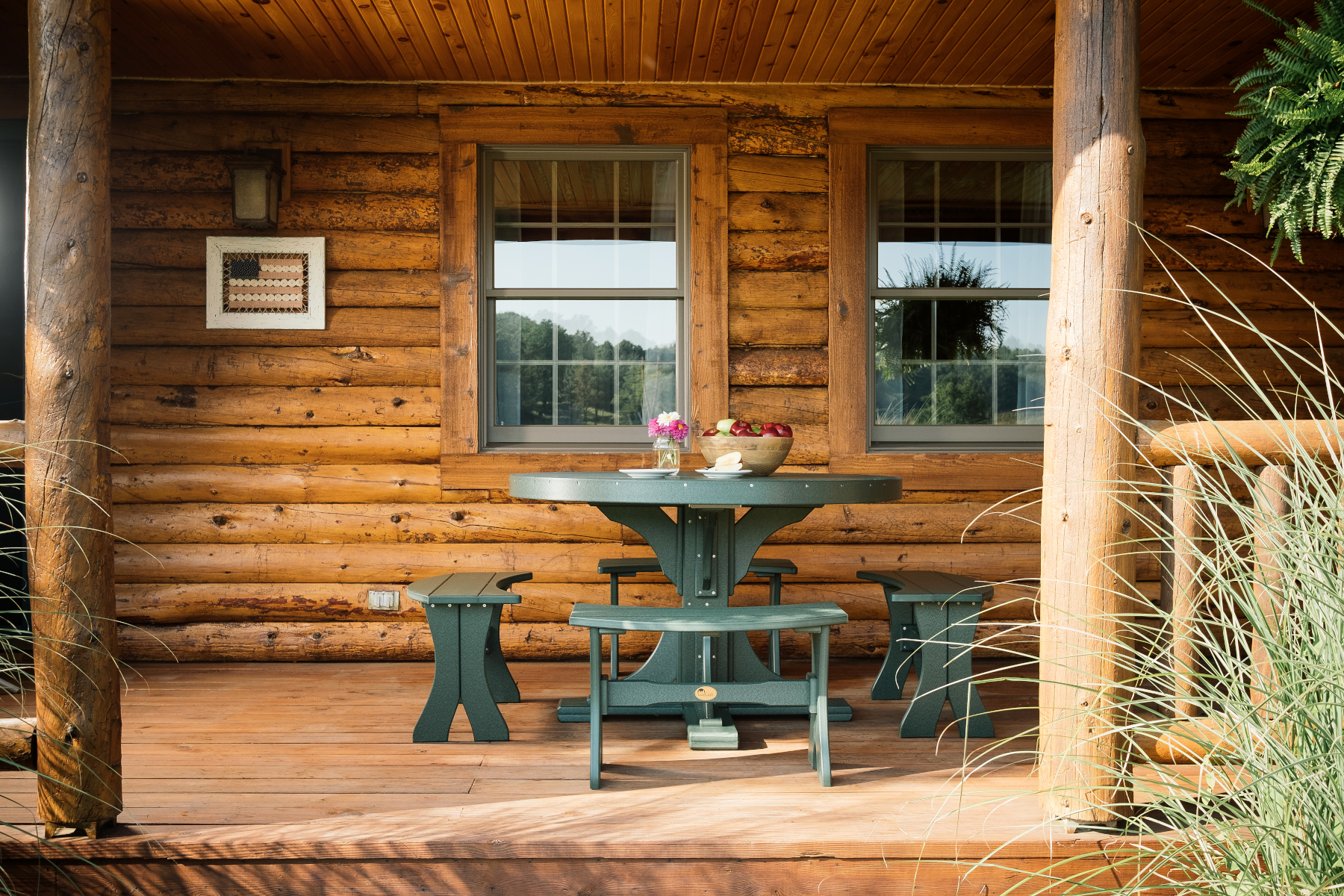 4' Round Poly Table Set in Green