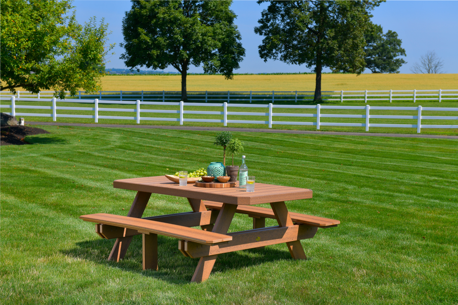 6' Poly Rectangle Picnic Table in Antique Mahogany