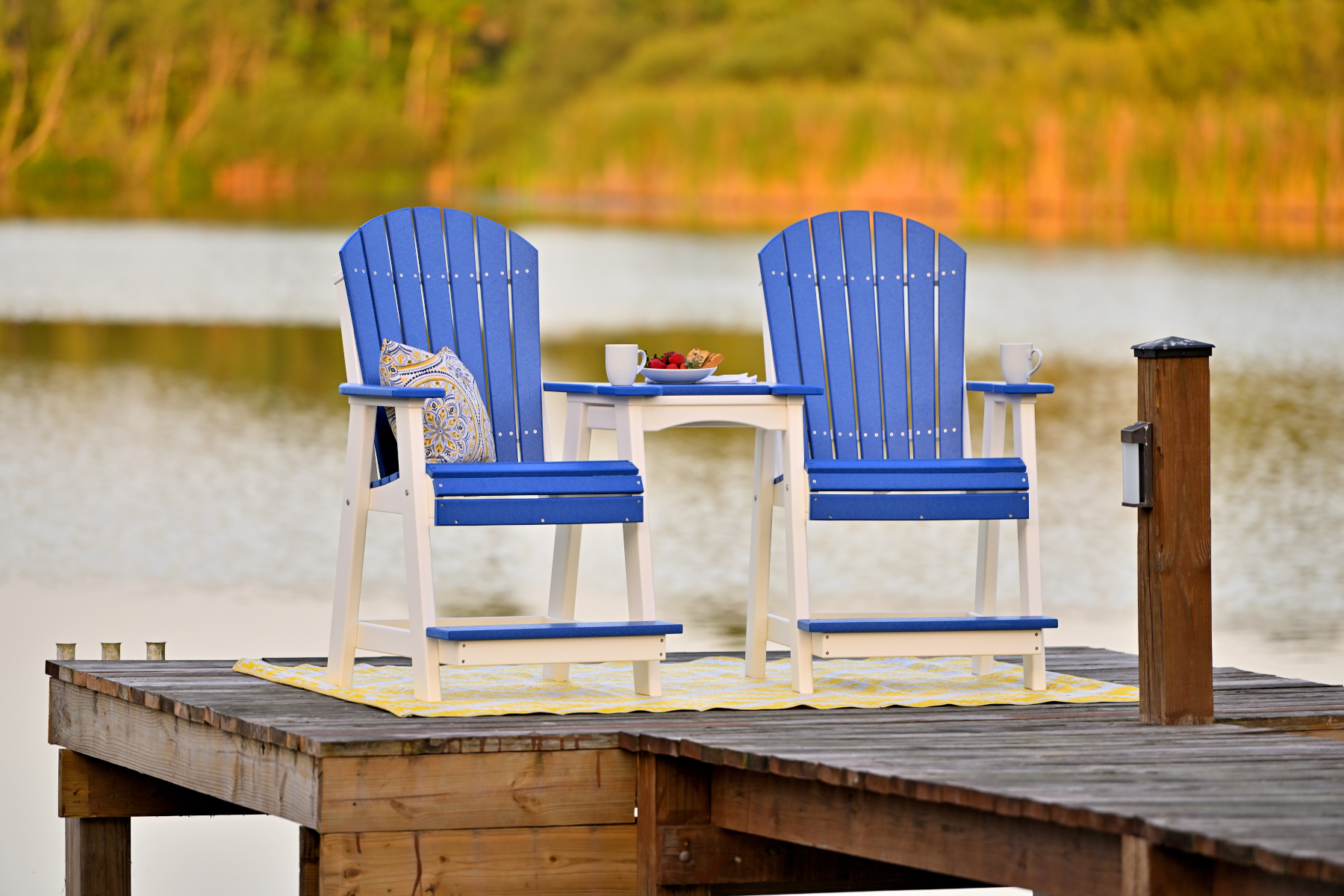 Balcony Tete-a-Tete Table Set in Blue & White