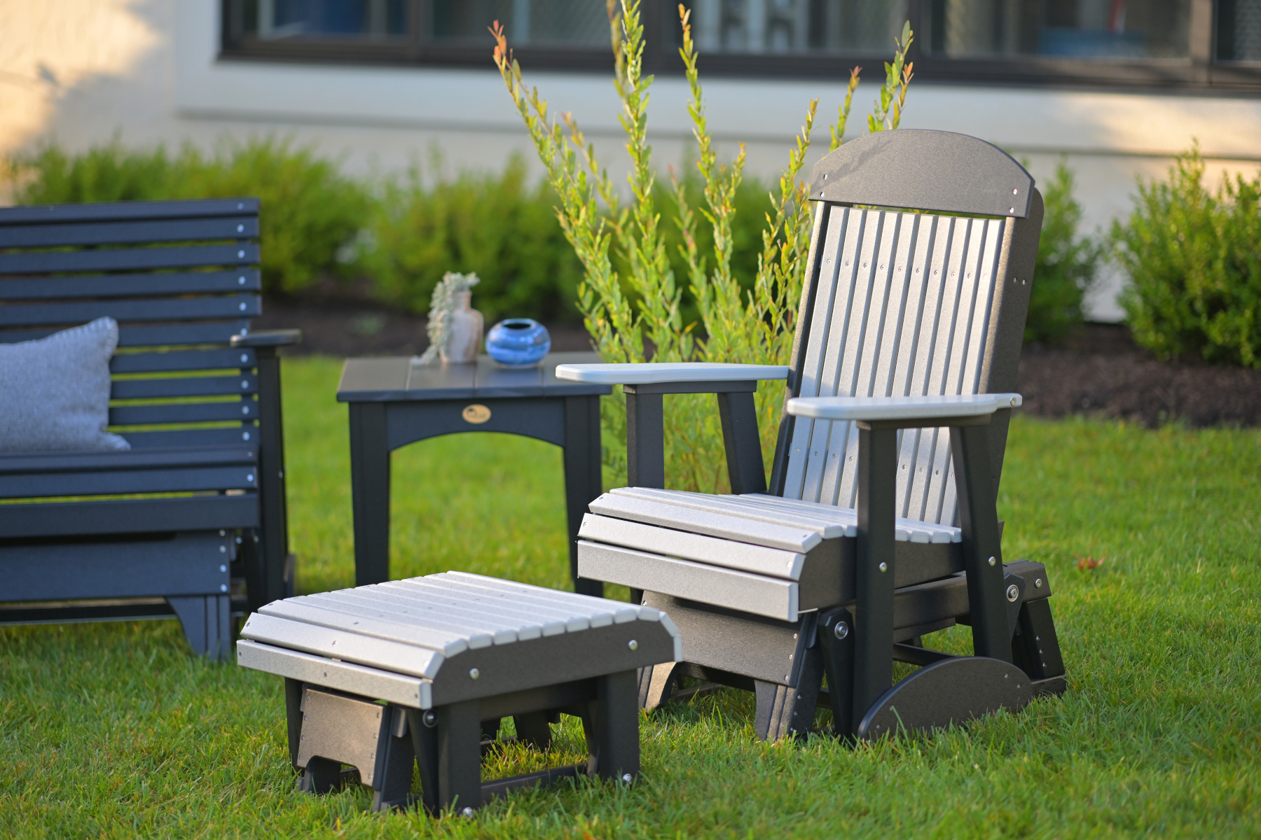 2' Classic Glider Chair in Dove Gray & Black