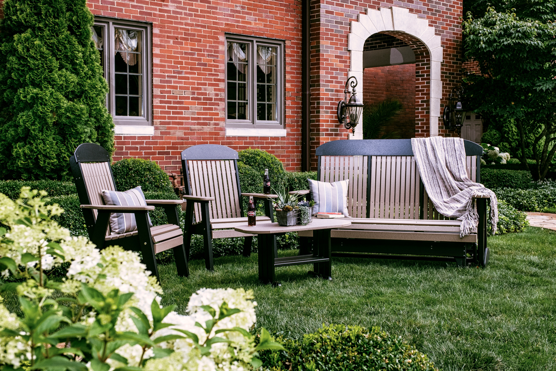 5' Classic Poly Glider in Weatherwood & Black