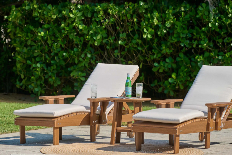 Poly Lounge Chair by Luxcraft