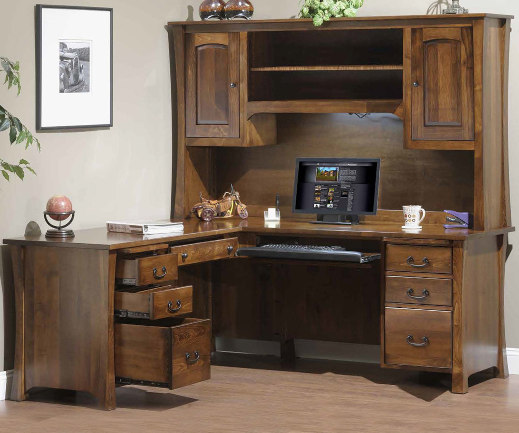 Woodbury L-Desk & Hutch