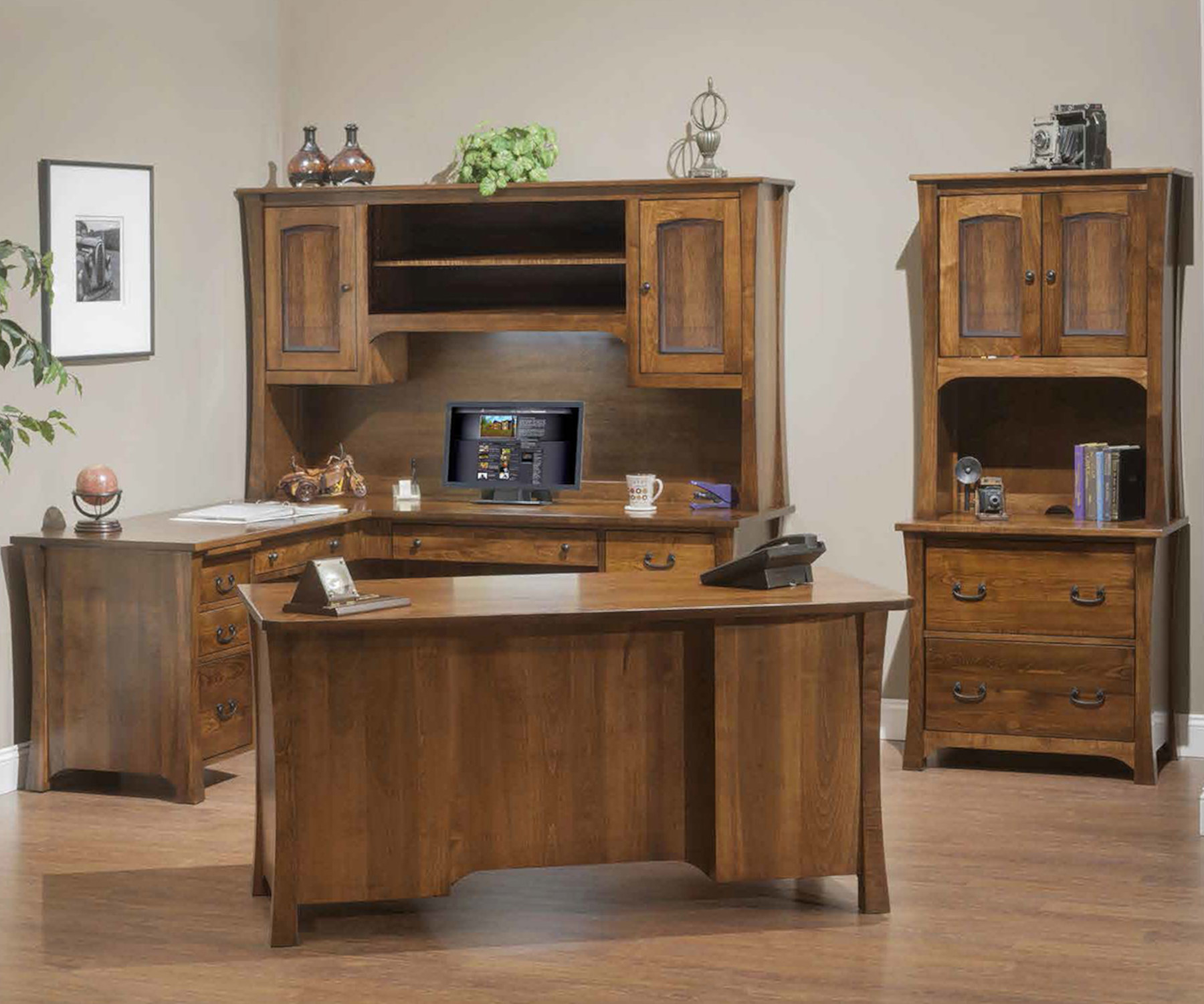 Woodbury Office Collection