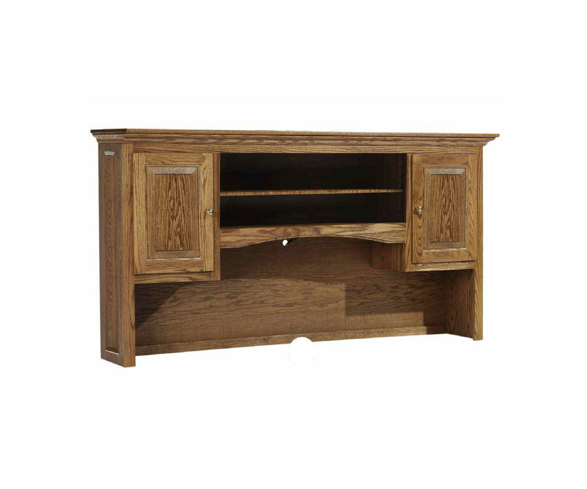 #17-740 Highland Hutch