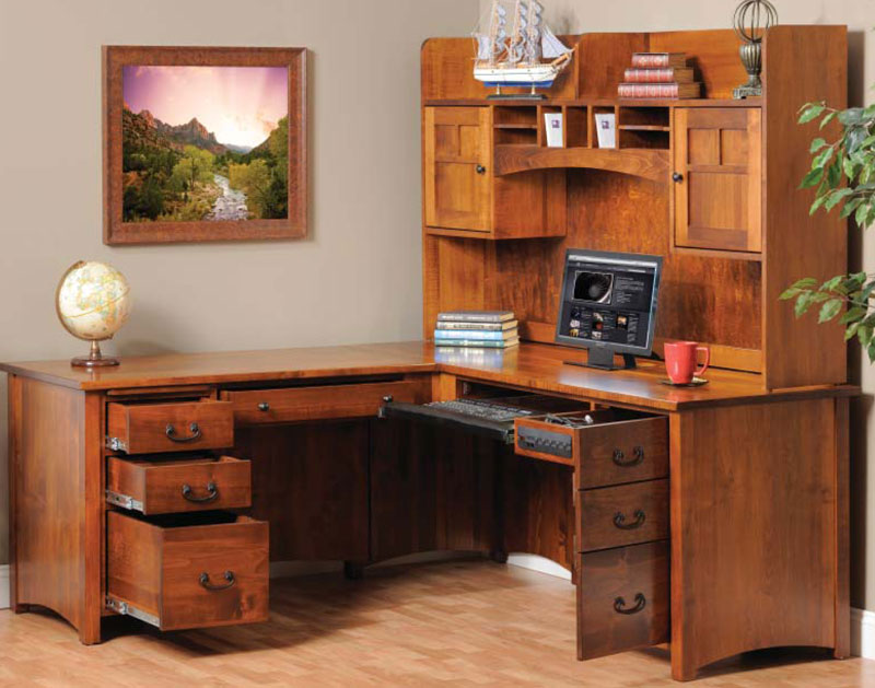 Rivertowne L-Desk Shown with Optional Two-Door Hutch (Y30-2085)