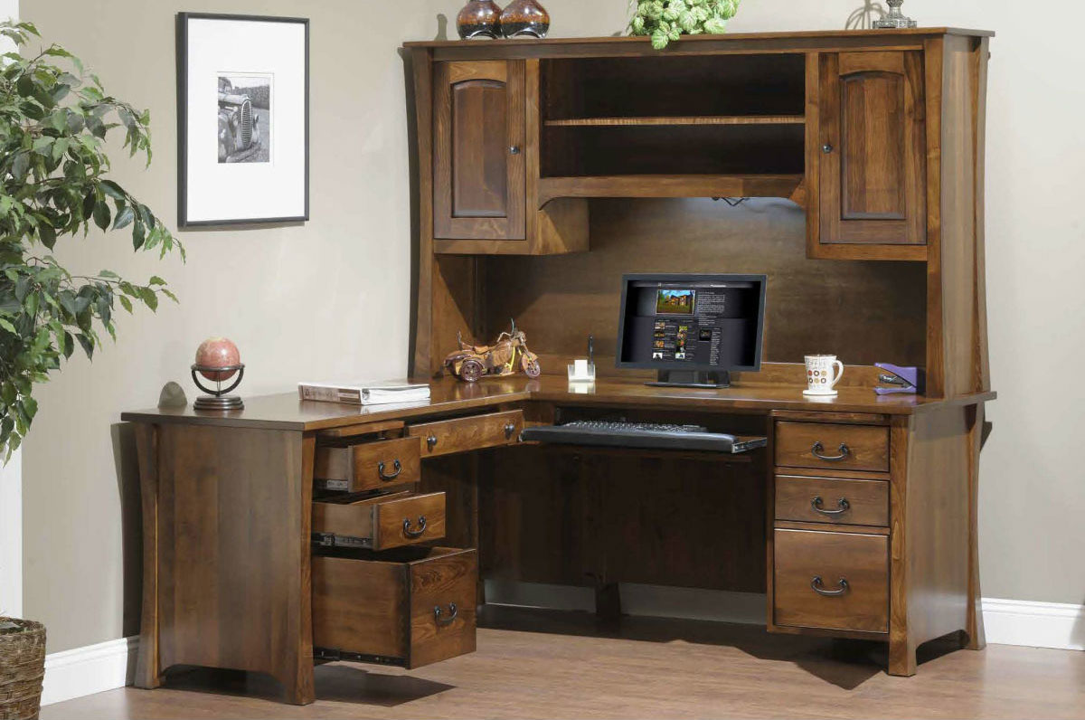 Woodbury L-Desk and Hutch