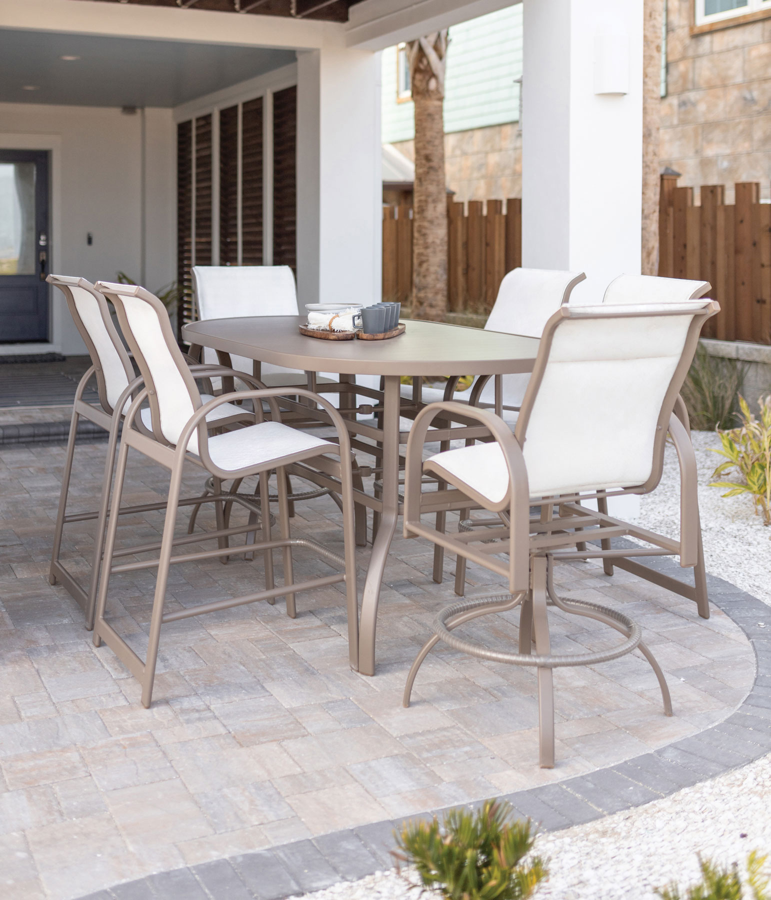 Murphy 42" x 76" Oblong Aluminum Table with Murphy Sling Chairs