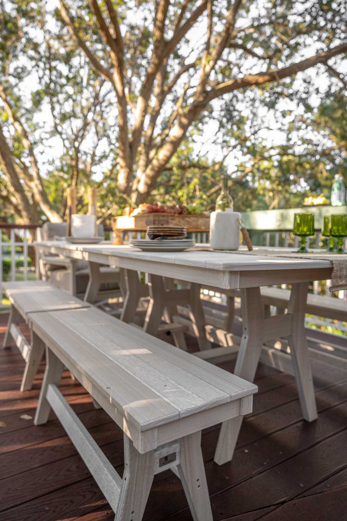 Harbor 44" Bench with Harbor Rectangle Table