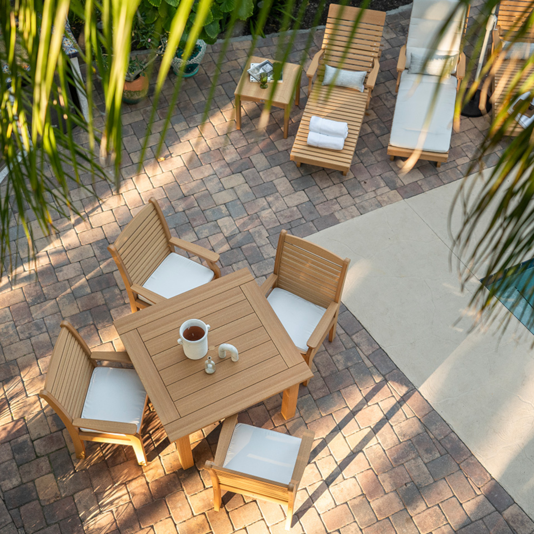 Homestead Square Dining Table
