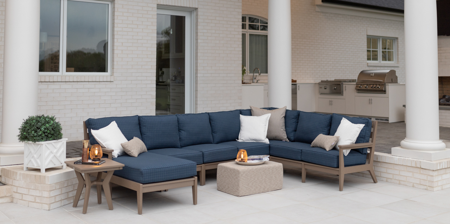 Mayhew Collection Sectional