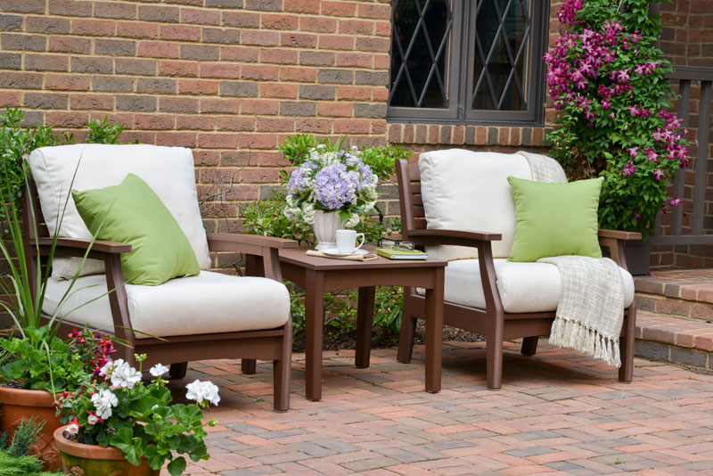 Classic Terrace Setting