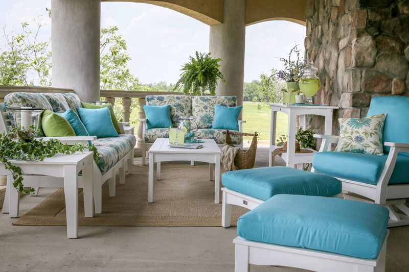 Classic Terrace Setting