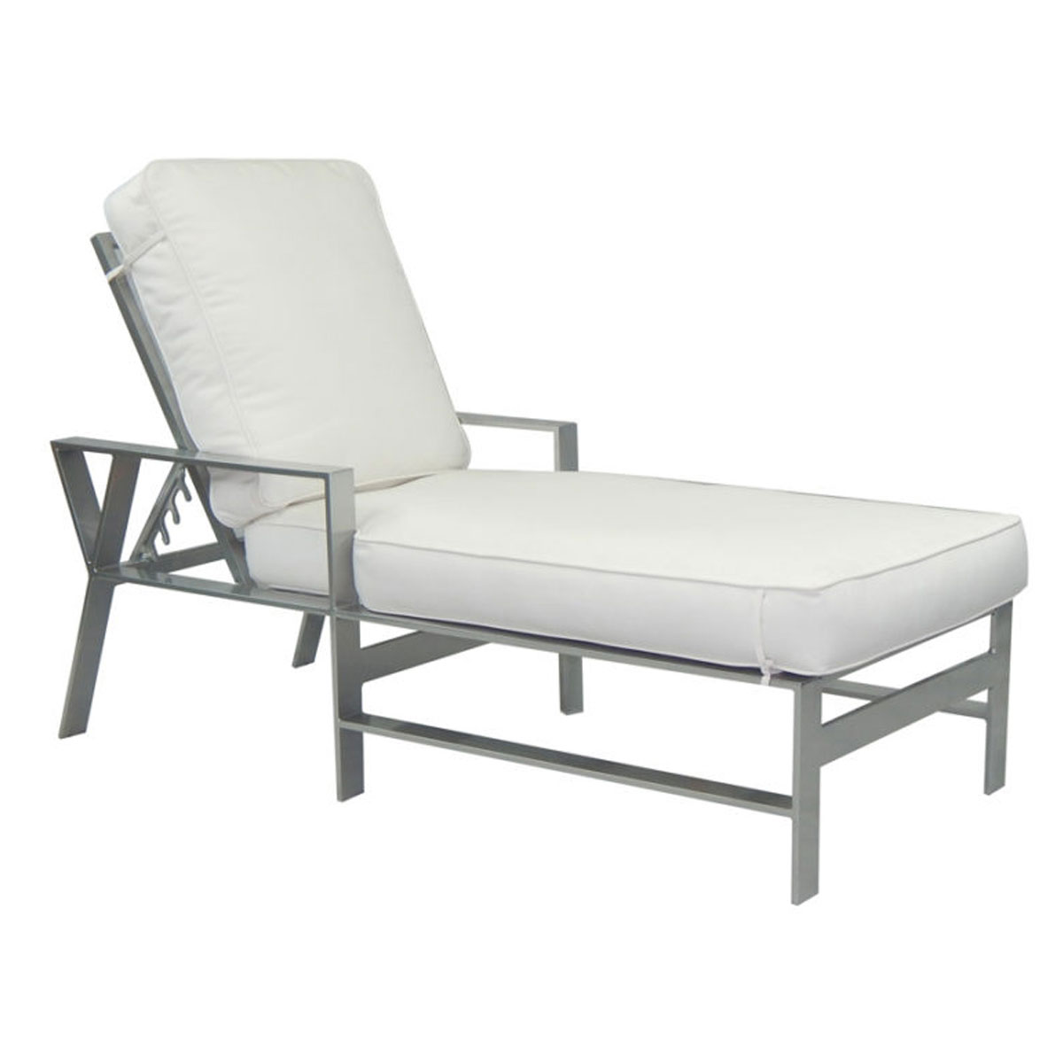 Castelle Trento Adjustable Cushioned Chaise Lounge