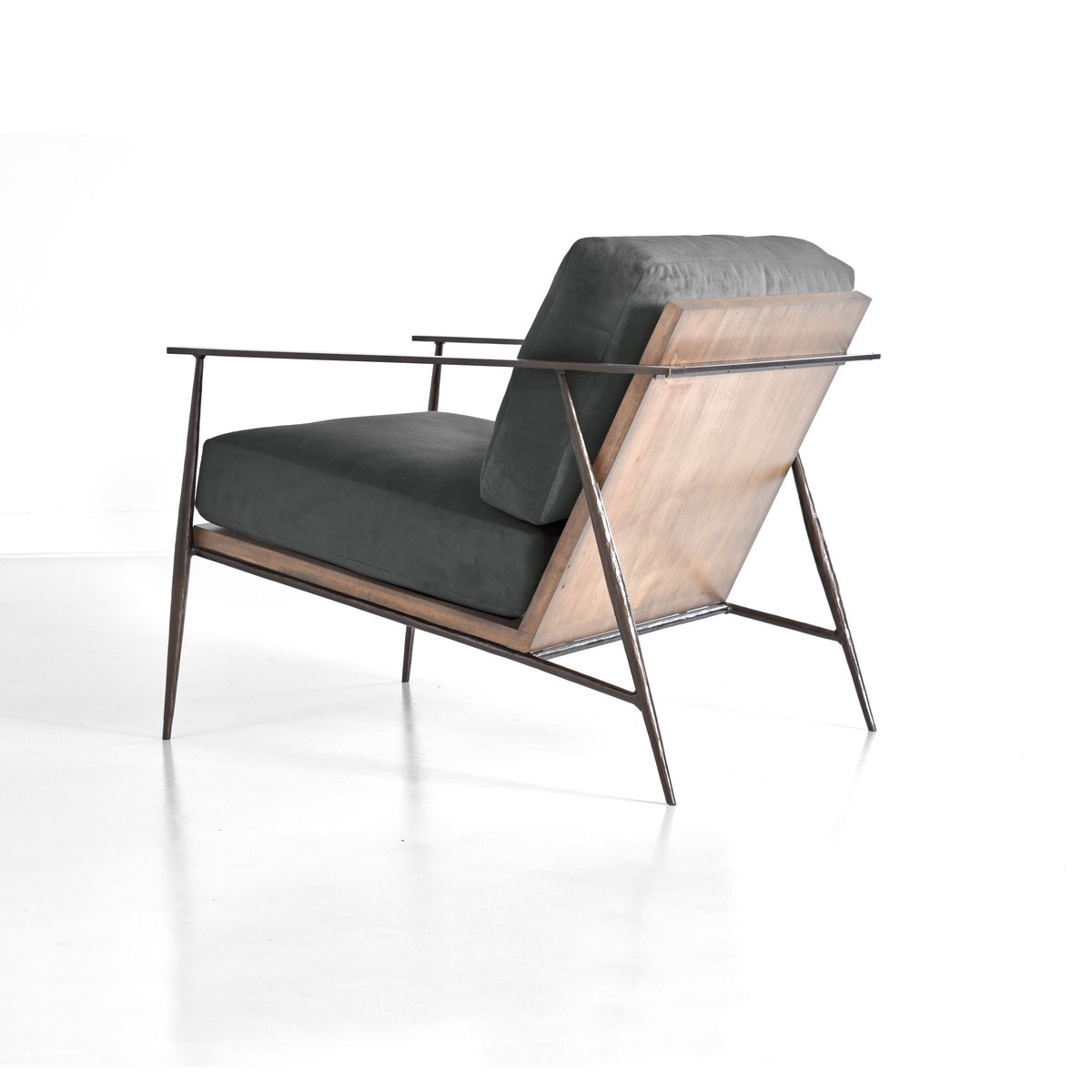 Charleston Forge Emmitt Lounge Chair Back View