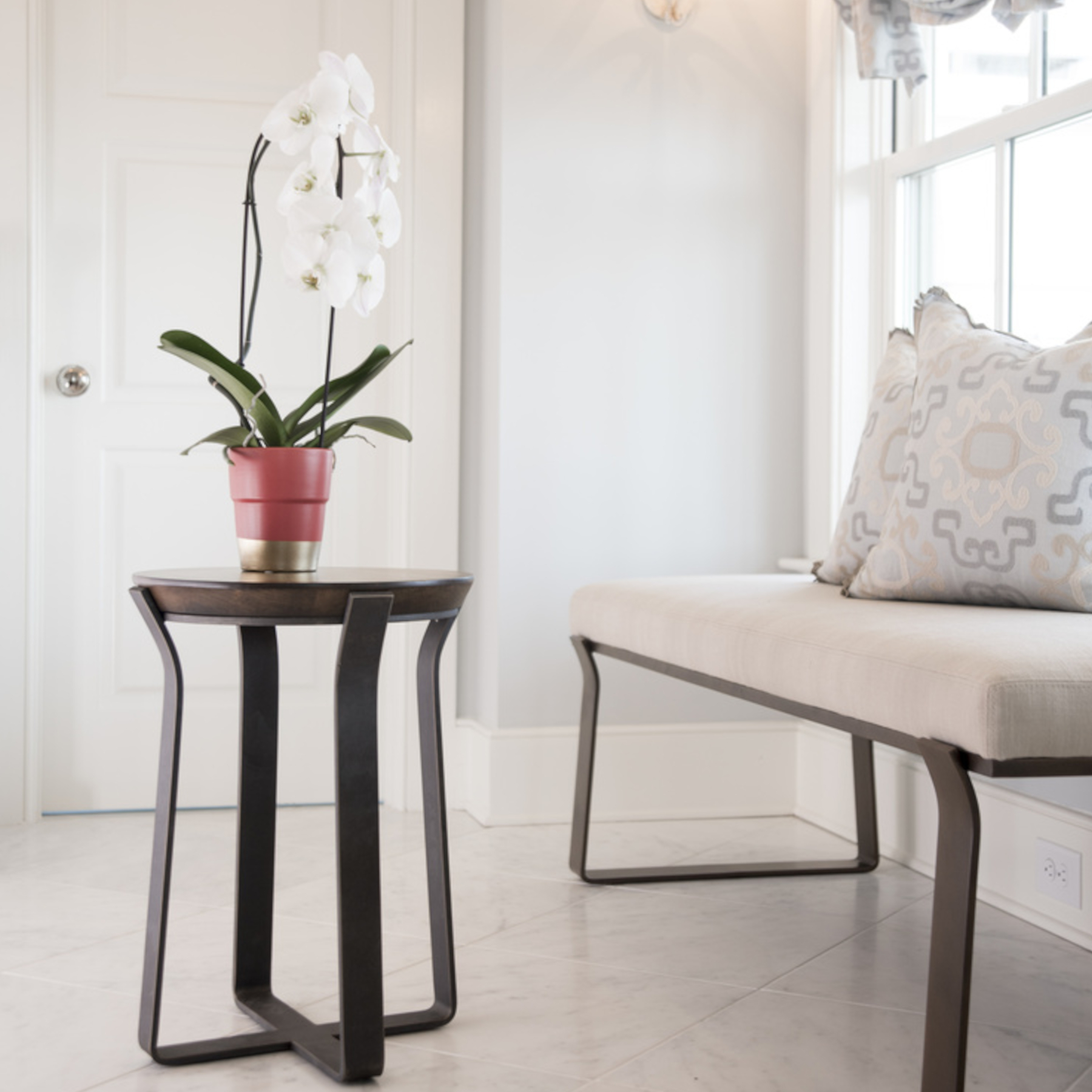 Beaufort Drink Table by Charleston Forge
