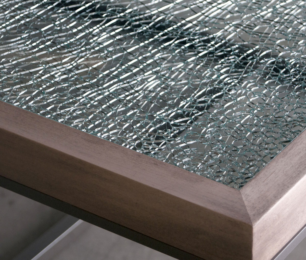 Charleston Forge Cooper Facet Glass Detail