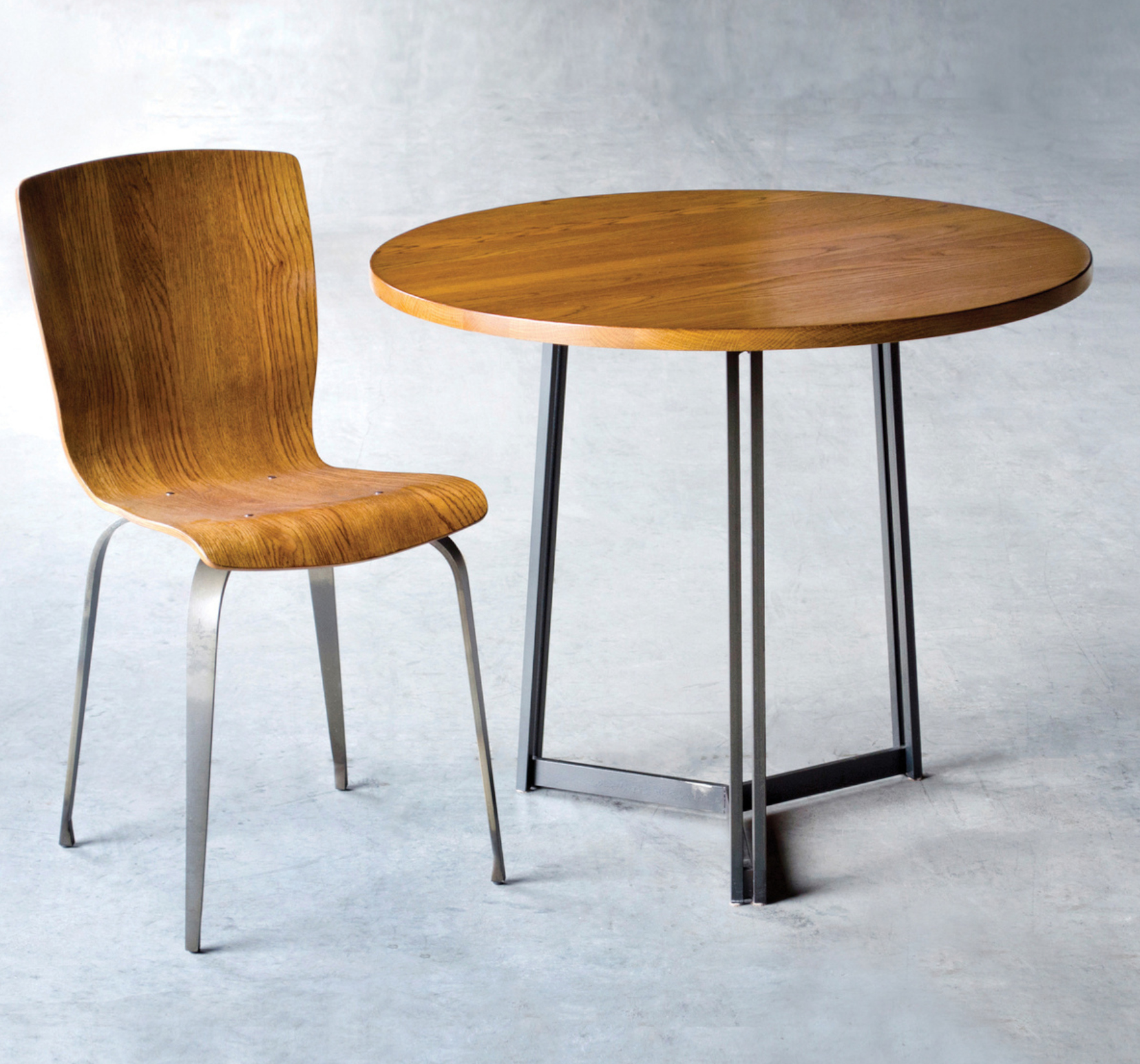 Kern Dining Table