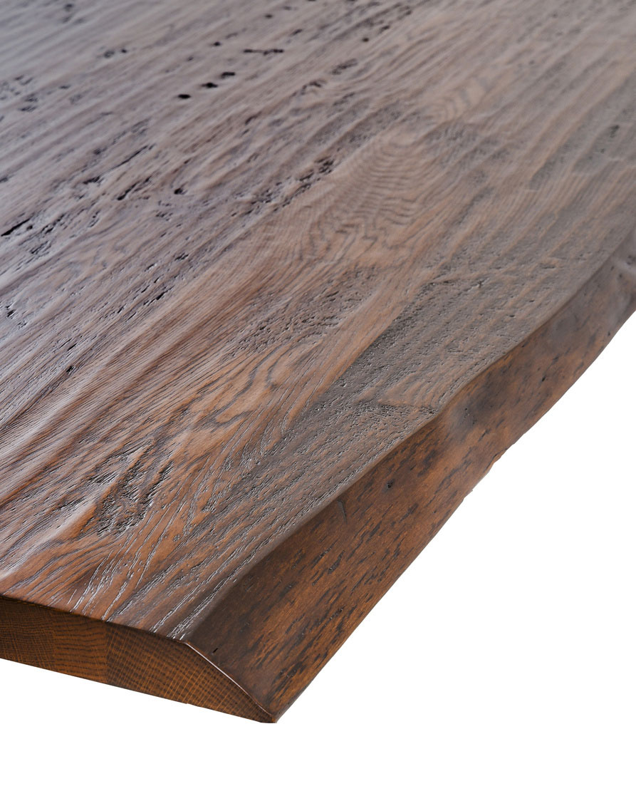 Charleston Forge Sutton Table Edge Detail