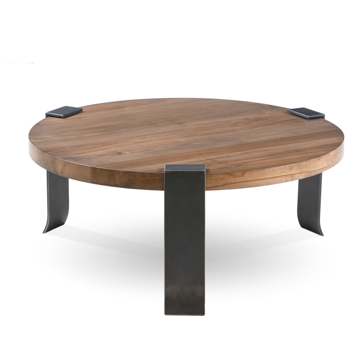 Charleston Forge Nashville 36 inch Round Cocktail Table