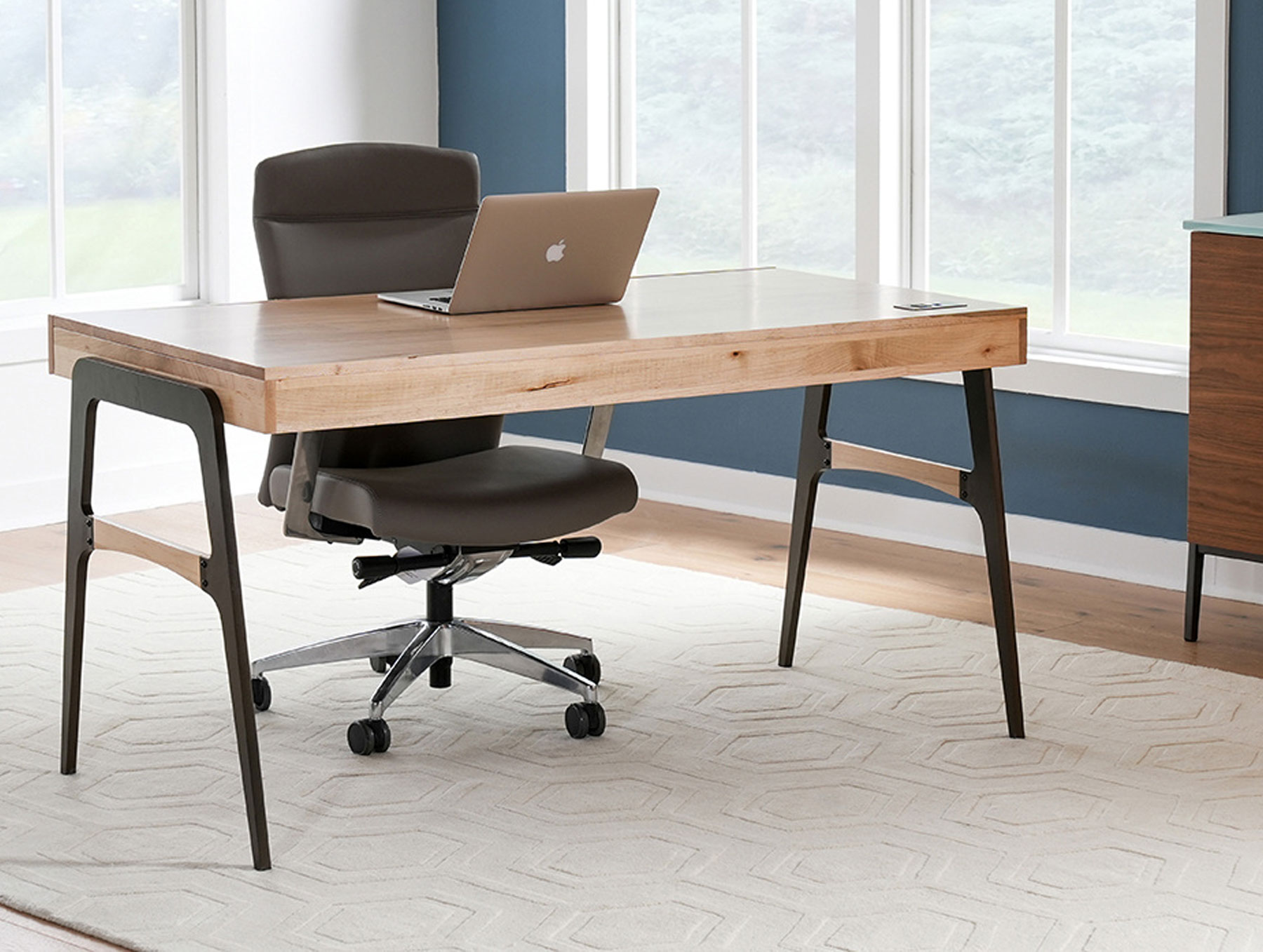 Charleston Forge Kennedy 60 inch Desk with Fremont Desk Chair by Charleston Forge