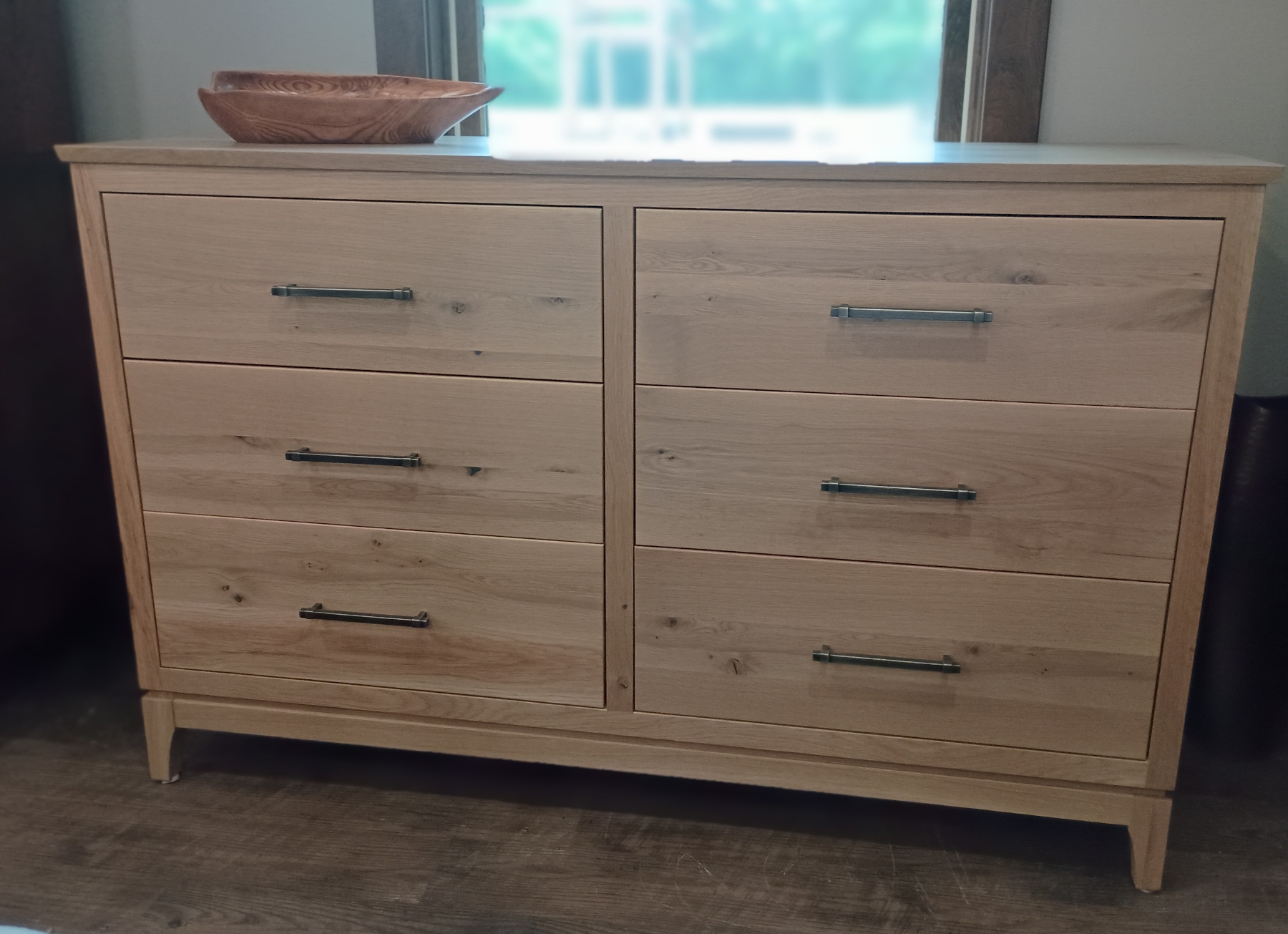 Boulder Creek 6 Drawer Dresser in Rustic White Oak