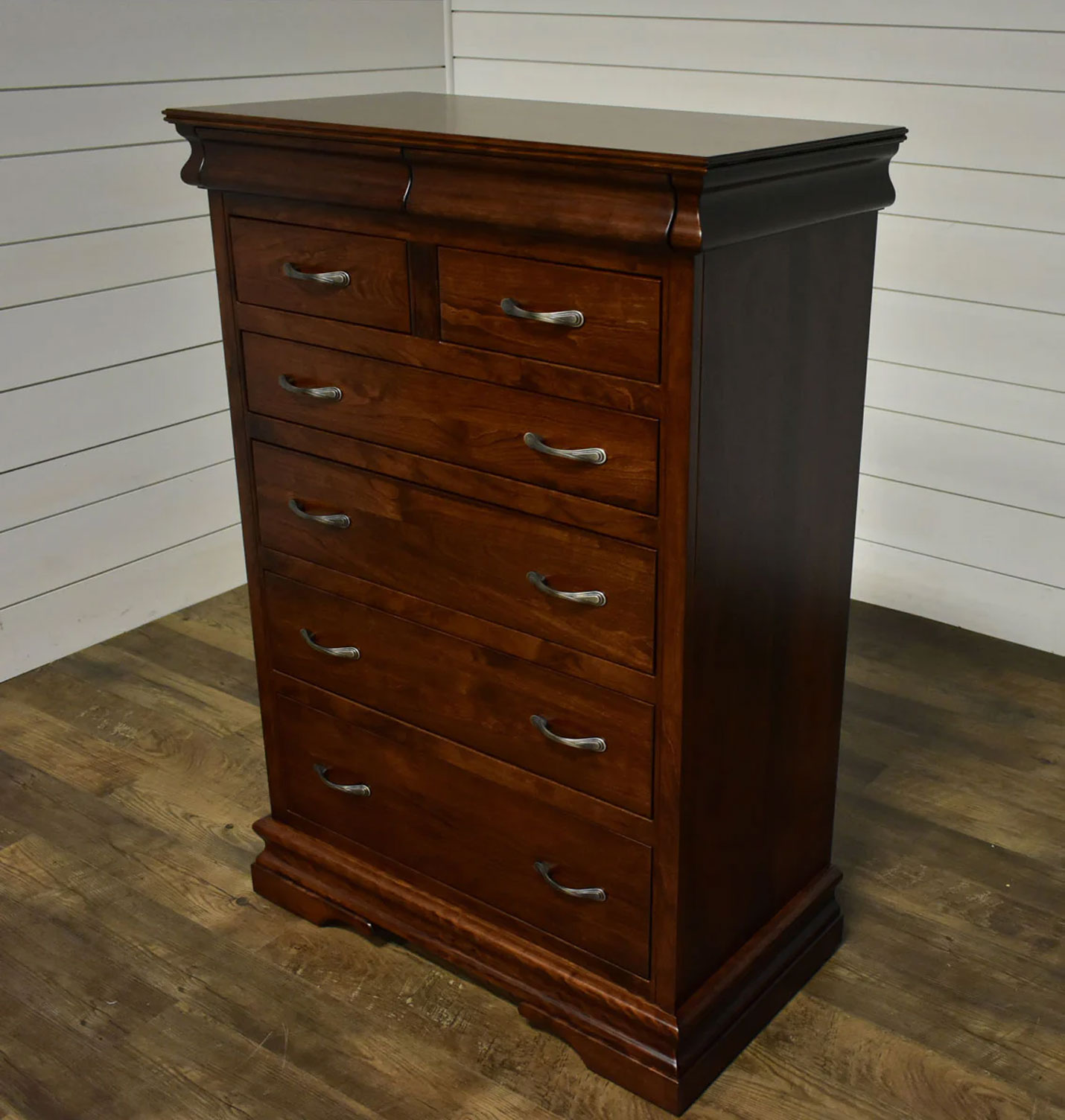 Georgia Chest of Drawers in Cherry