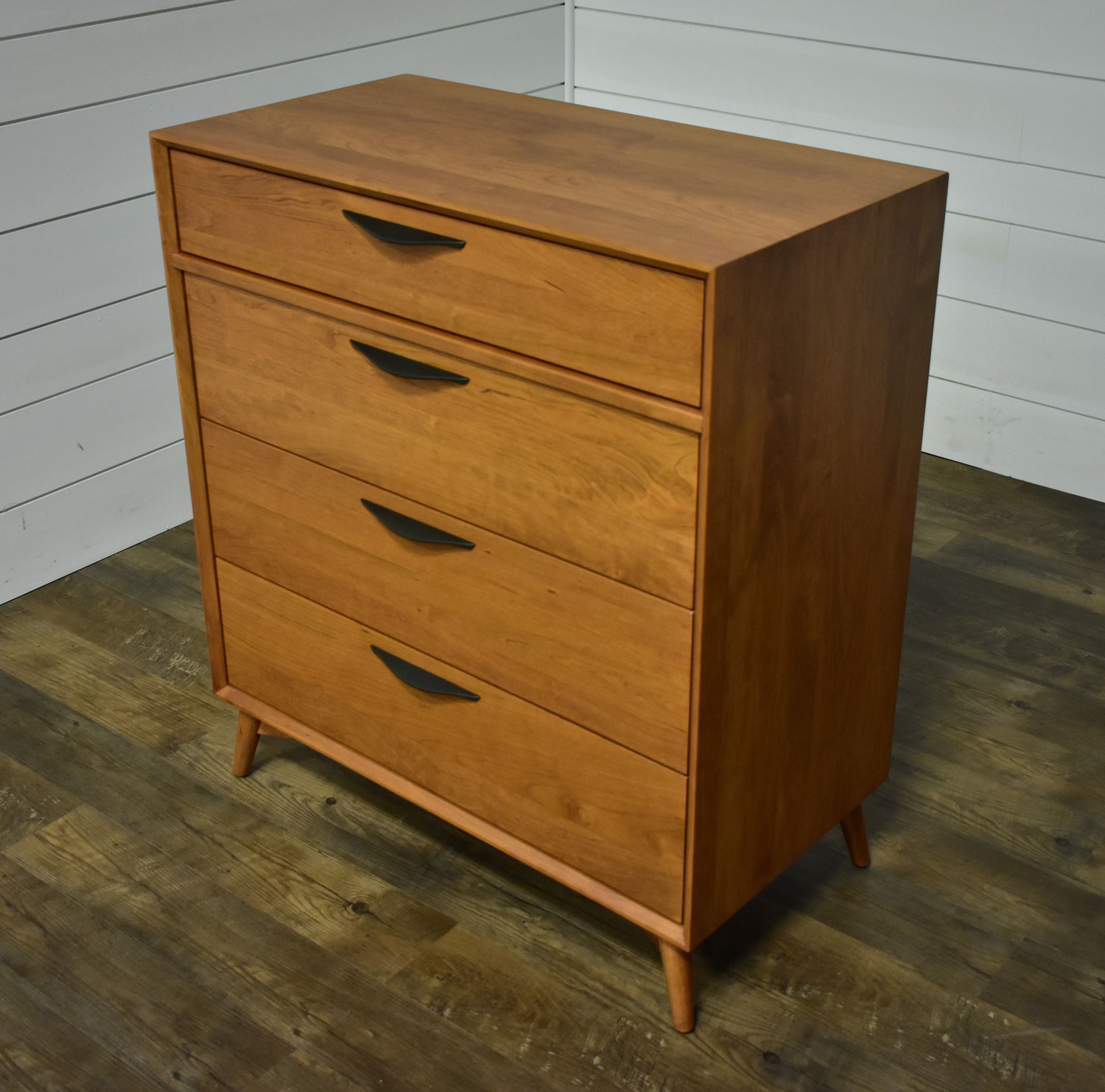 Kenton Mid Century 4-Drawer Chest in Cherry