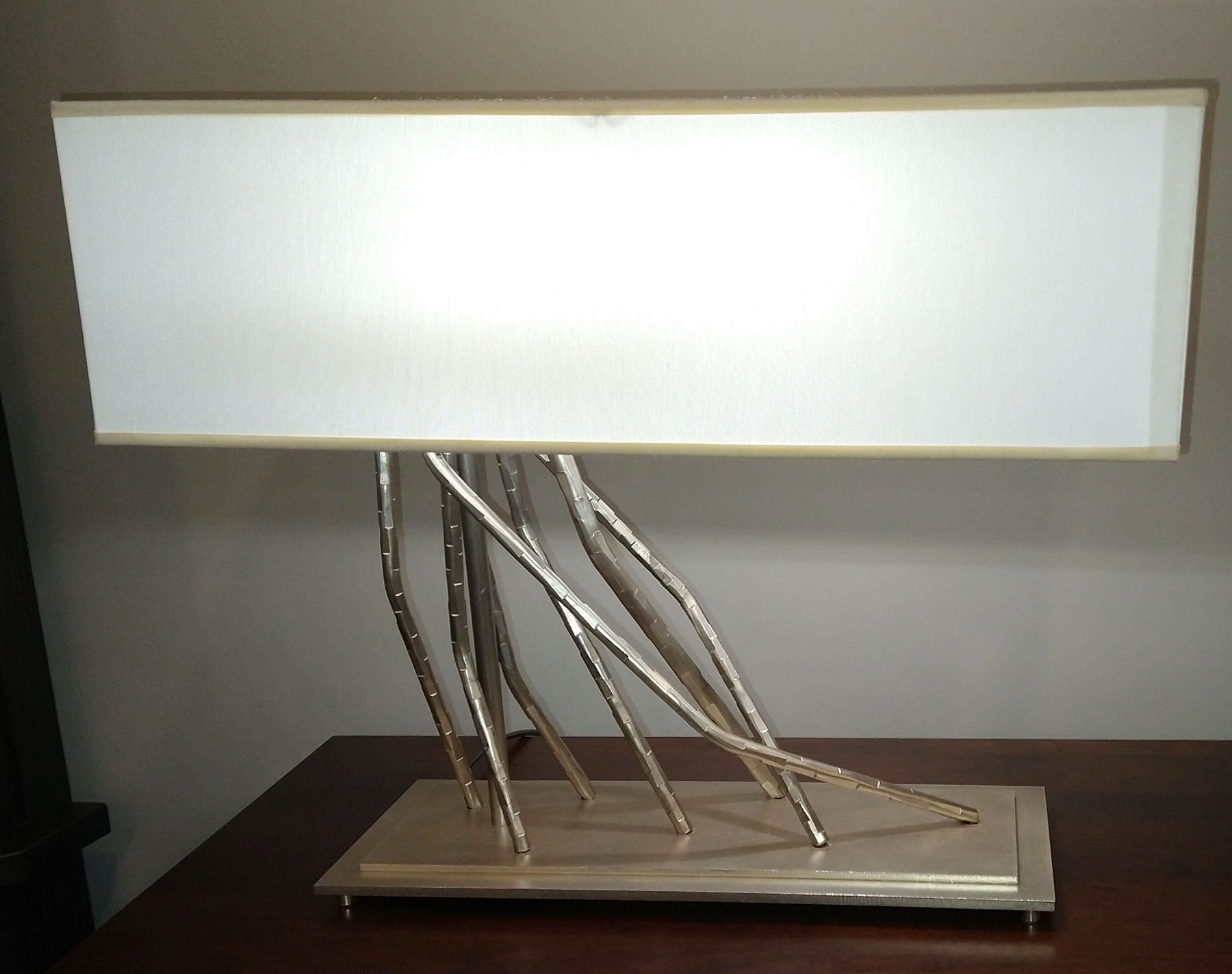 Hubbardton Forge Brindille Table Lamp with Natural Anna Shade