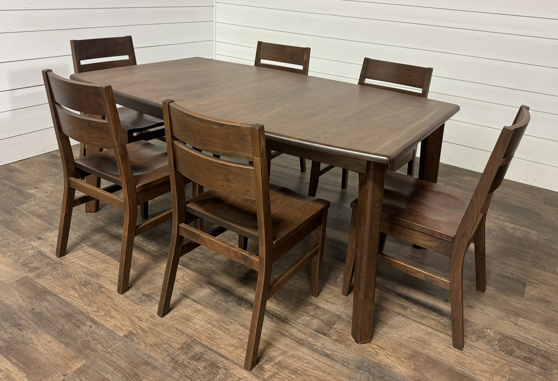 Austin Leg Dining Table