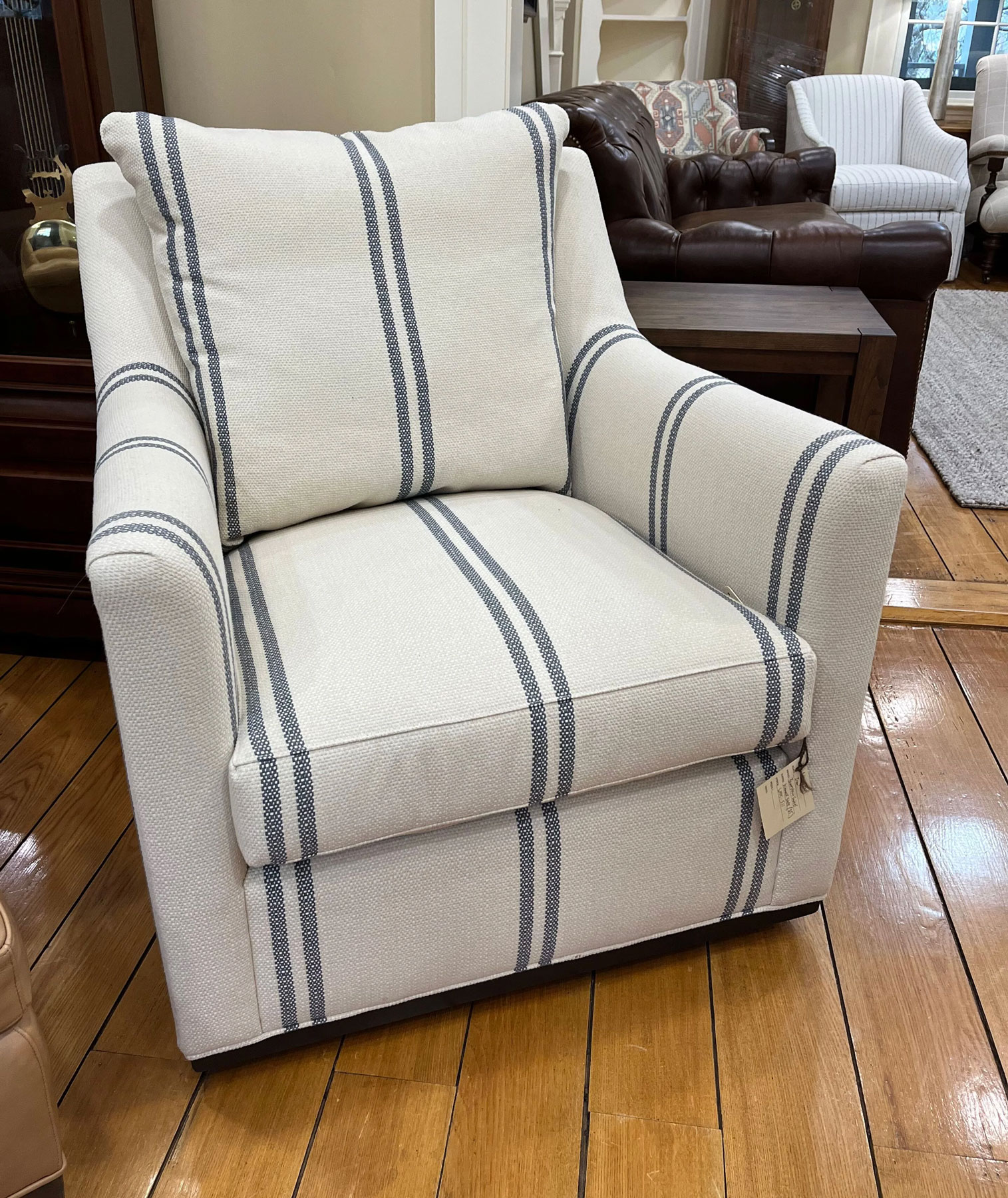 Wesley Hall 511 Jamestown Swivel Chair in Womack Slate Fabric