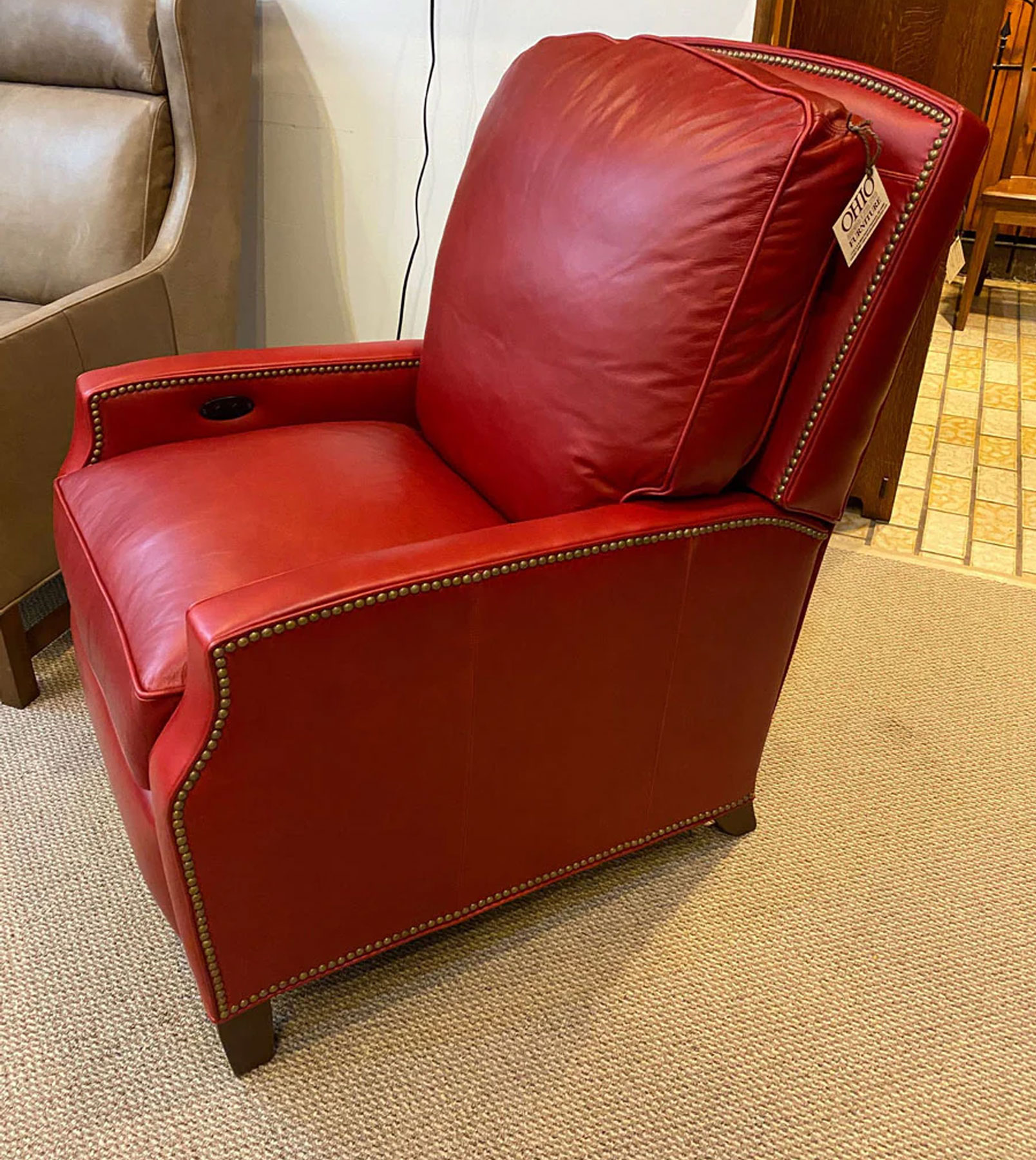 Leathercraft 531-RE Barrington Electric Recliner in Kalel Cherry Red Leather