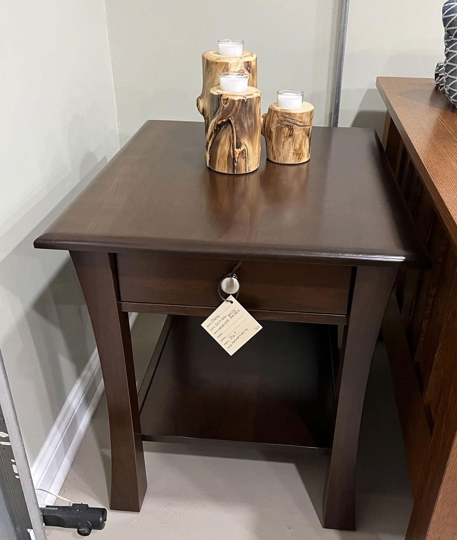 Bellville End Table in Cherry