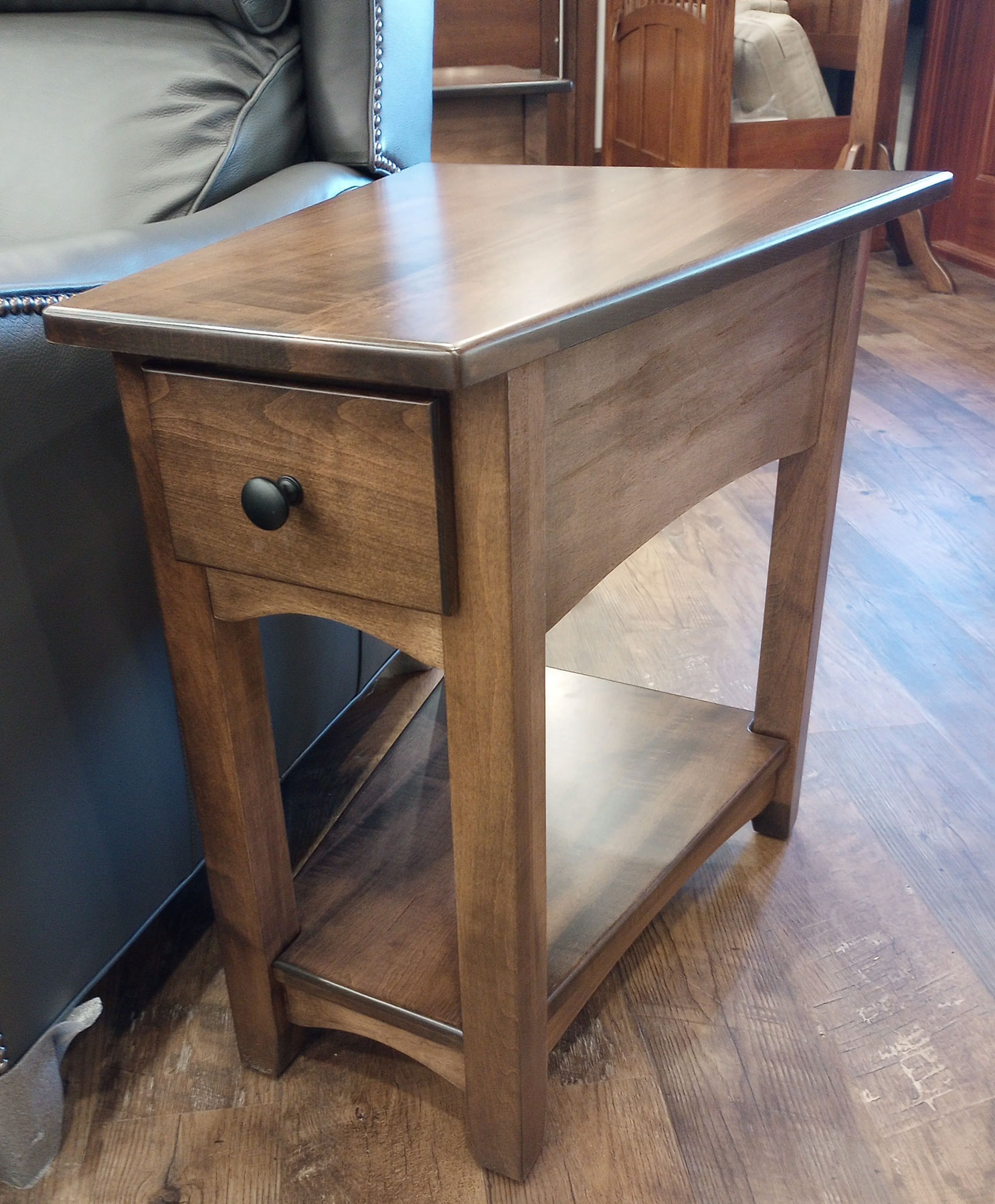 Modern Shaker Wedge End Table in Brown Maple