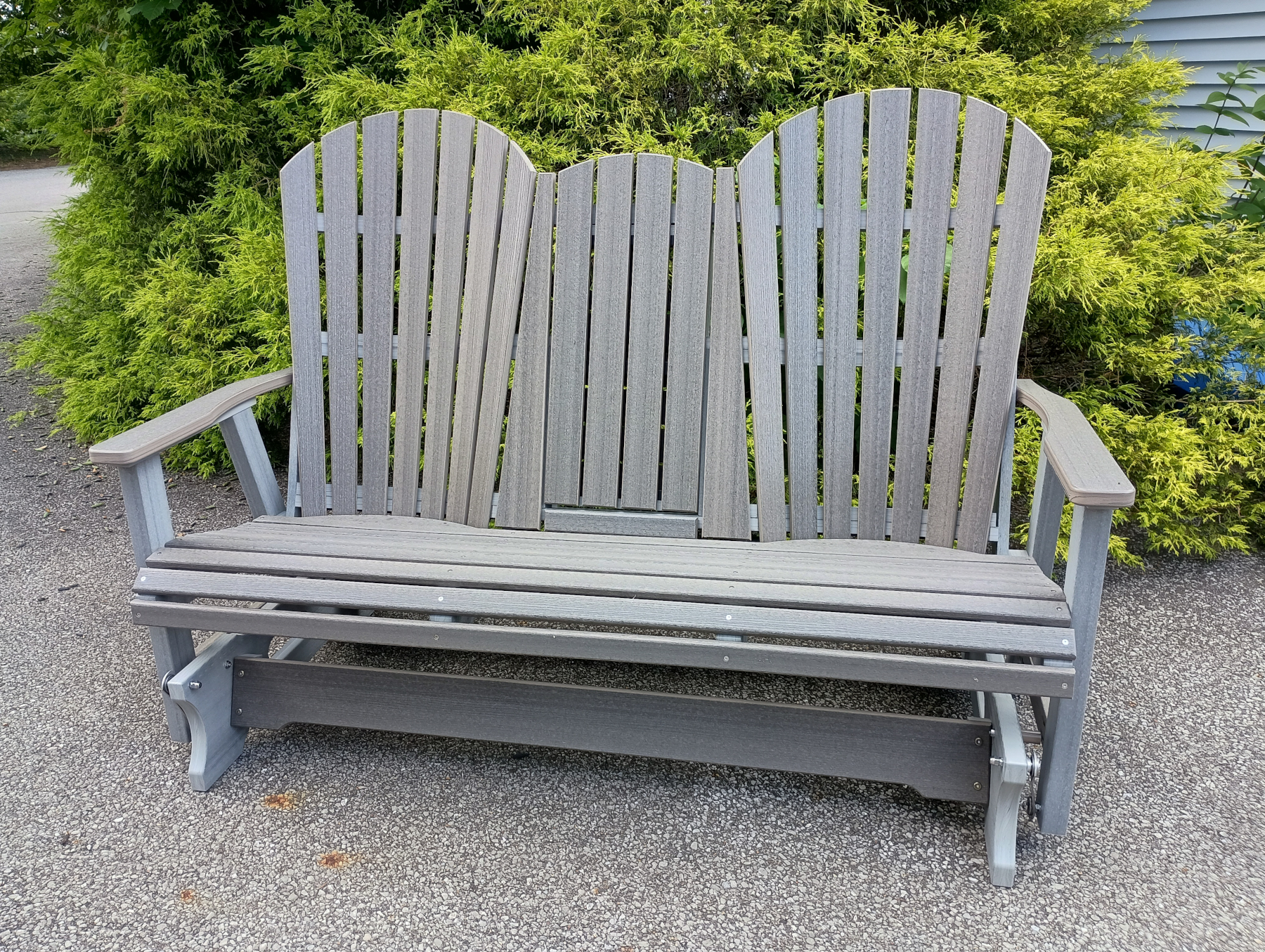 Comfo-Back Three Seat Glider in Coastal Gray on Driftwood Gray