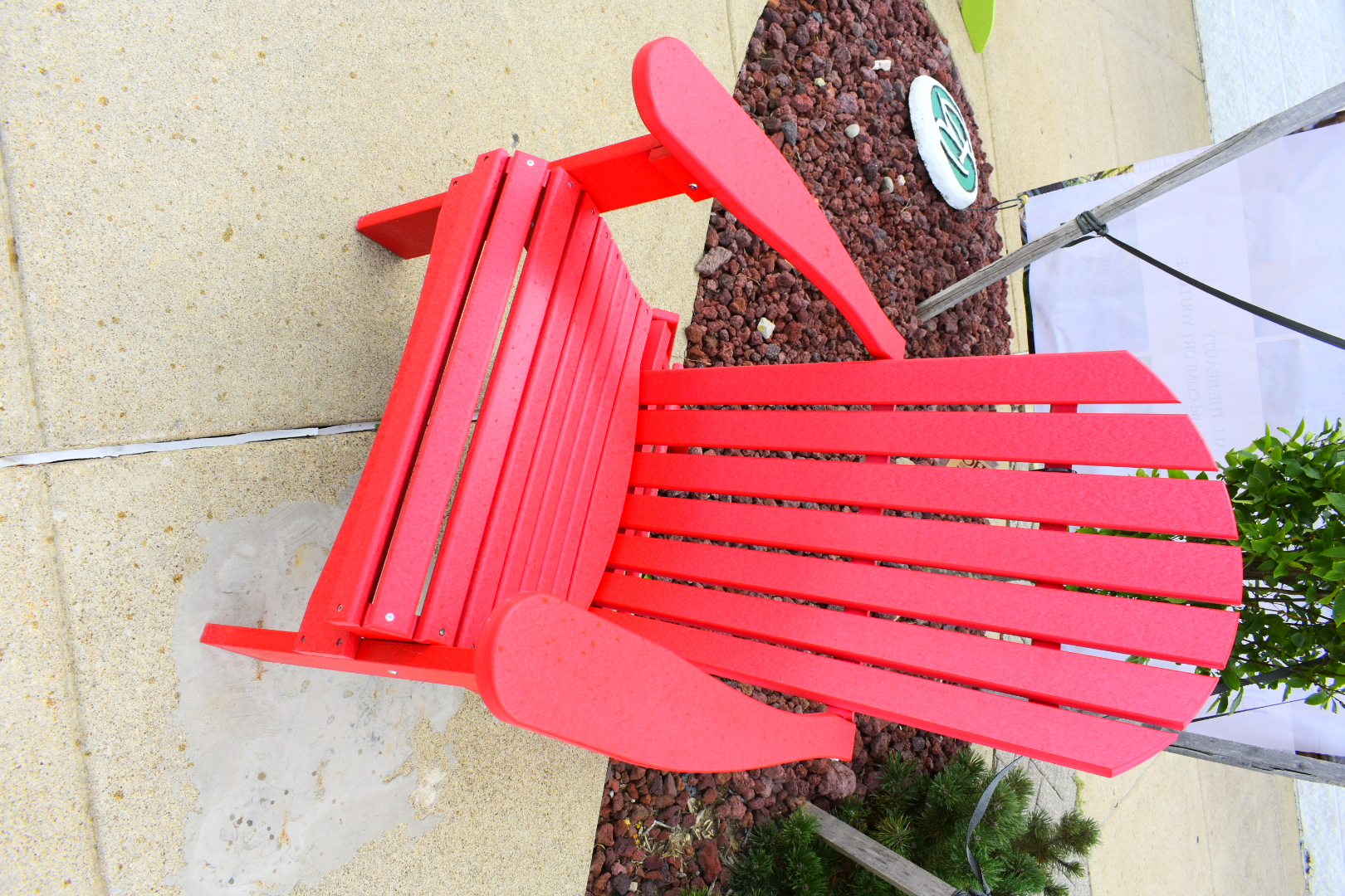 (1) Comfo-Back Folding Adirondack in Scarlet Red