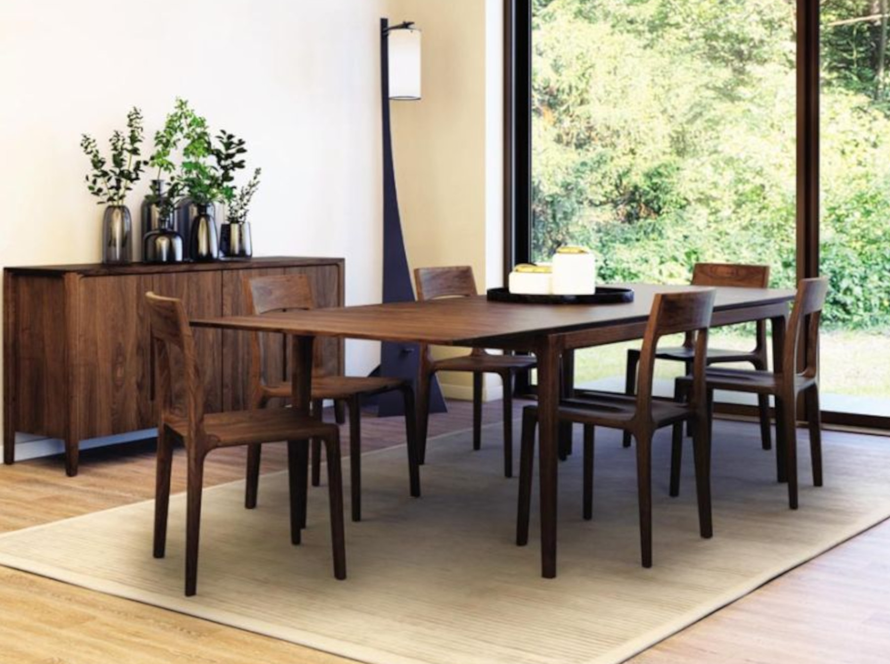 Lisse Chairs in Walnut 