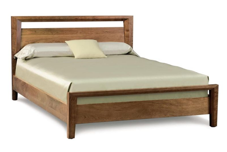Mansfield 40" Bed in Walnut