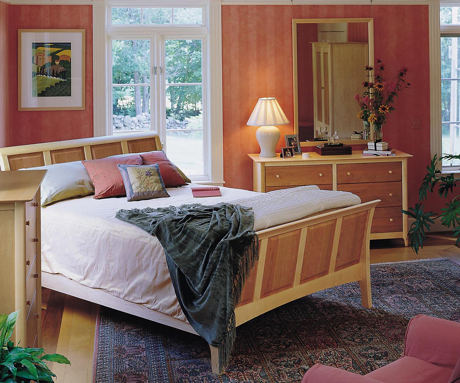 Sarah Sleigh Bed with 45" Headboard and High Footboard in Maple/Cherry