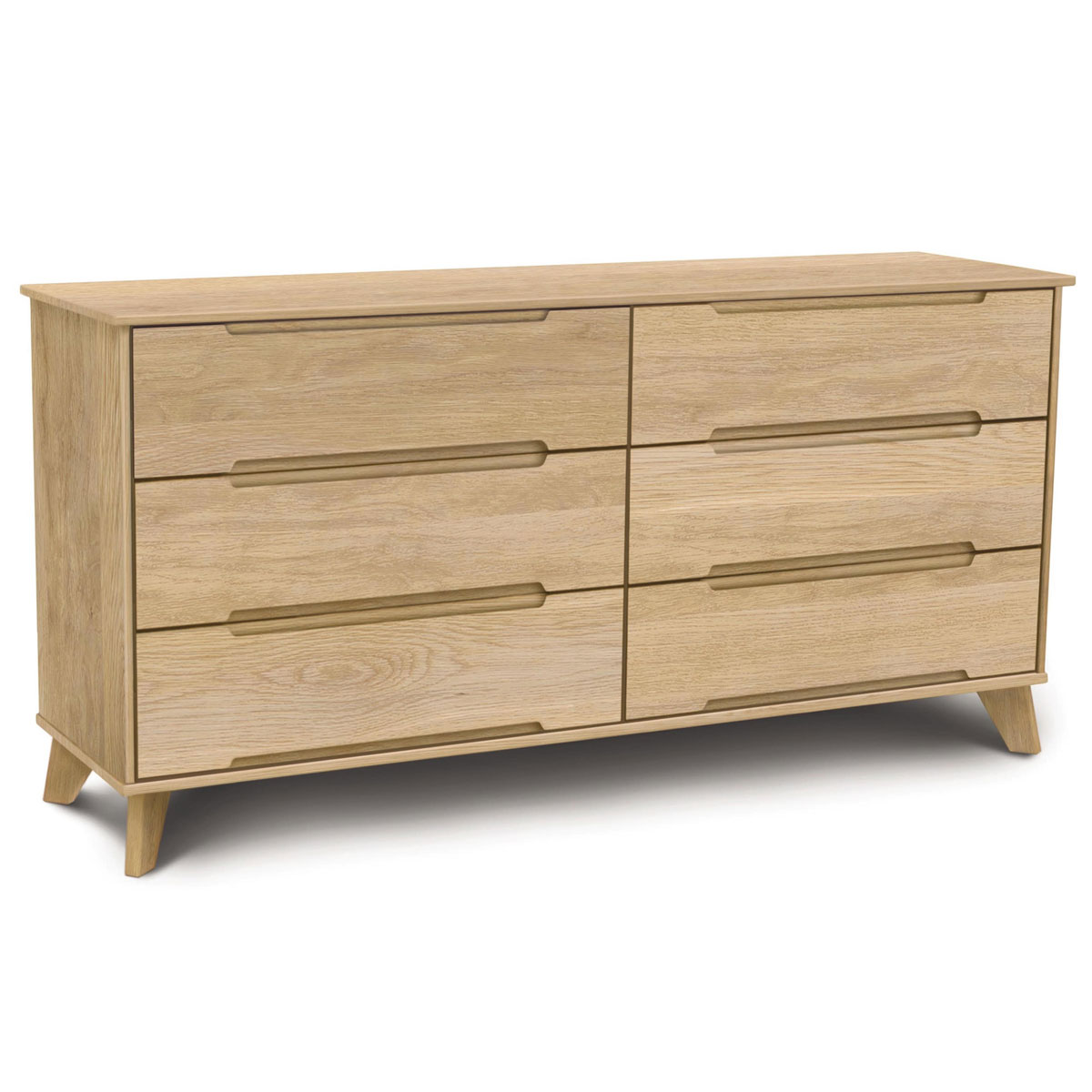 Copeland Linn Six Drawer Dresser in Oak